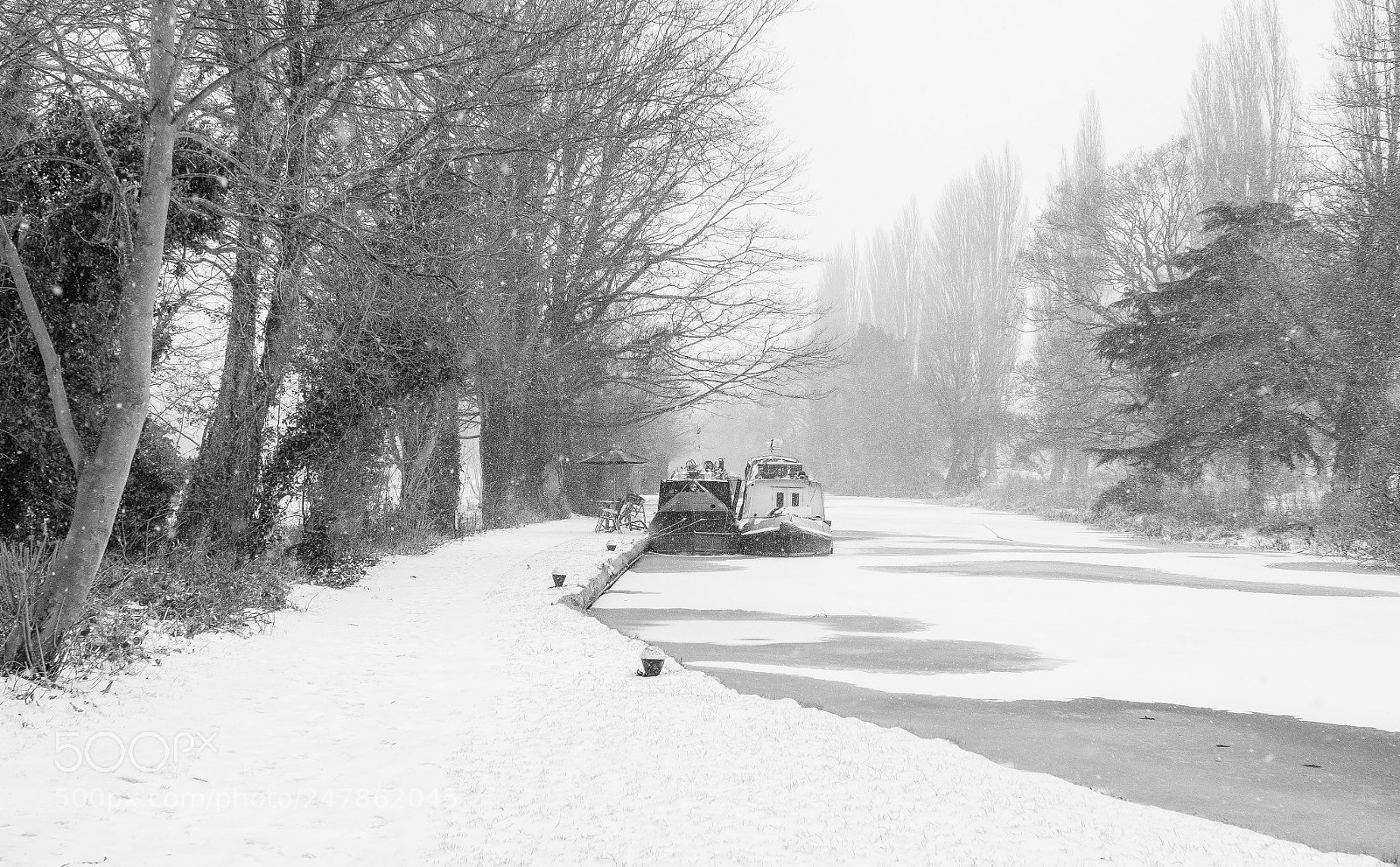 Fujifilm X-T2 sample photo. Winter on grand union photography