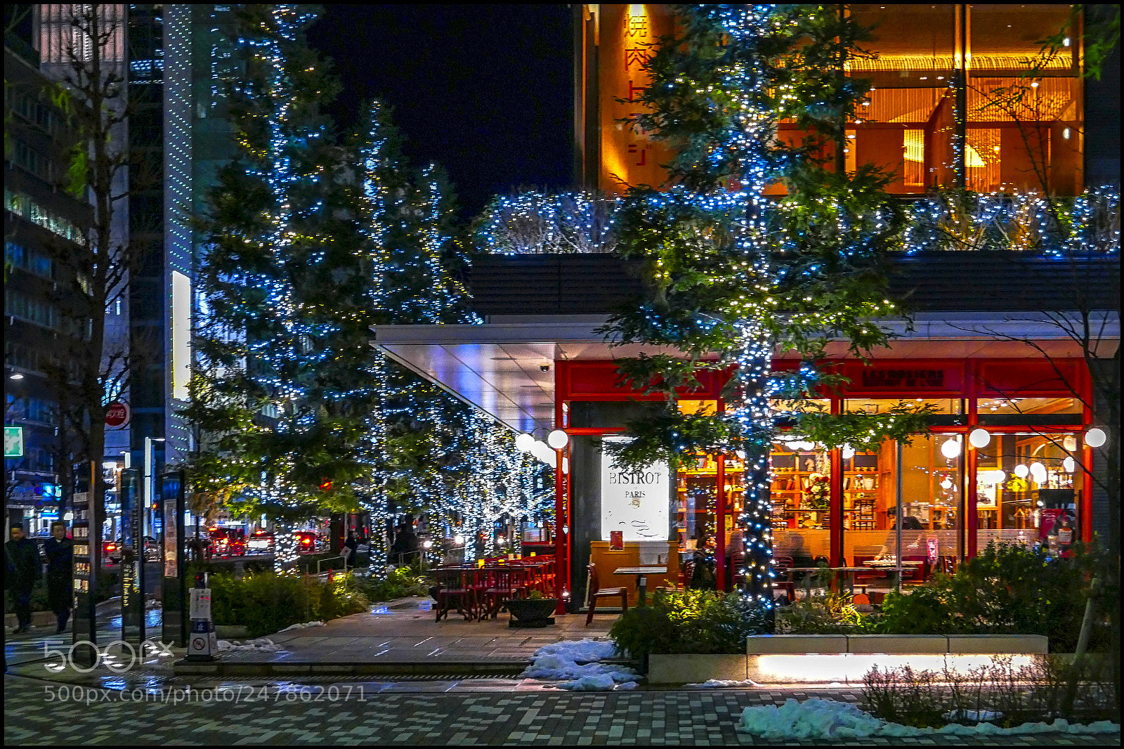 Leica V-Lux (Typ 114) sample photo. A colorful corner from photography