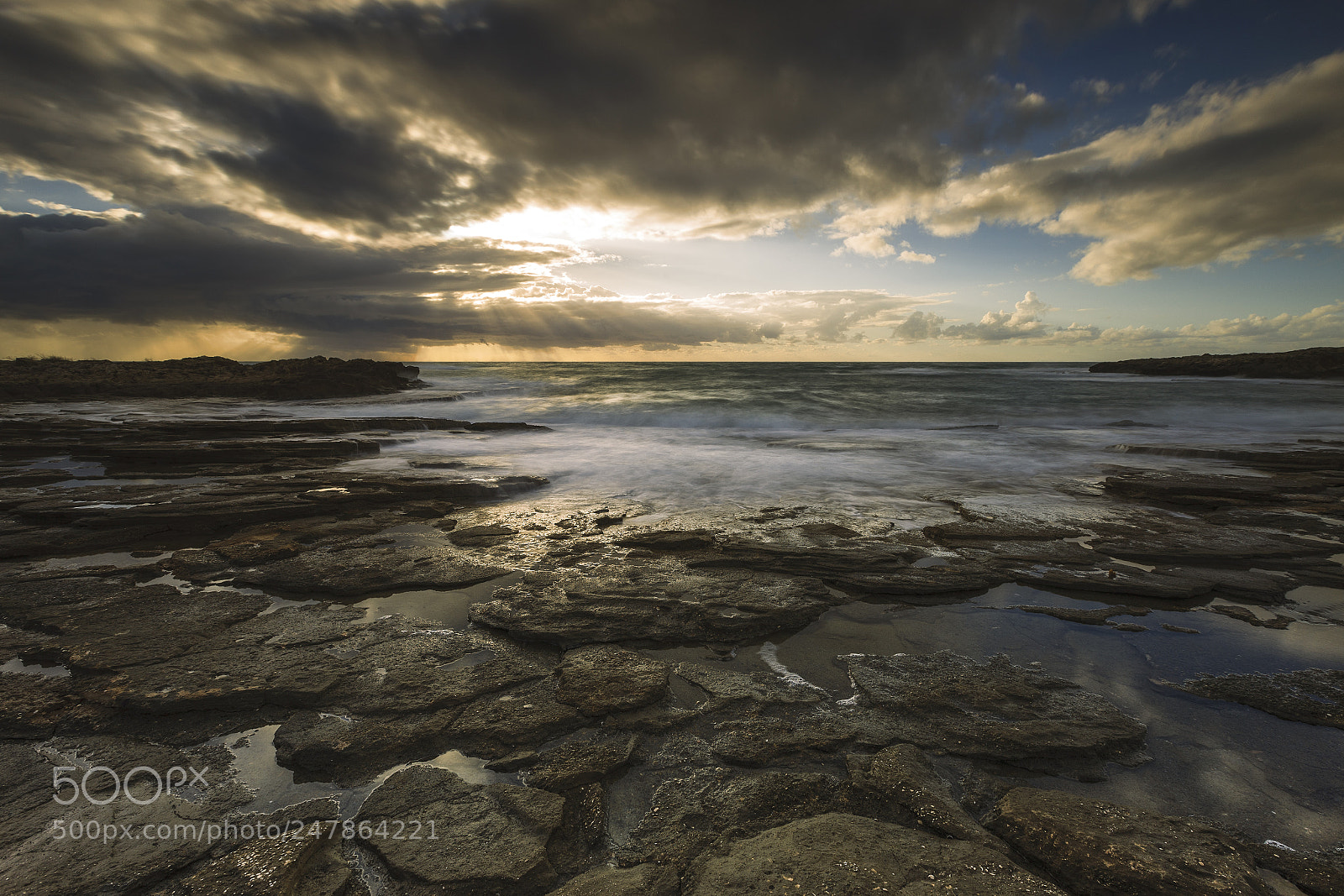 Canon EOS-1Ds Mark III sample photo. Mediterranean sea photography