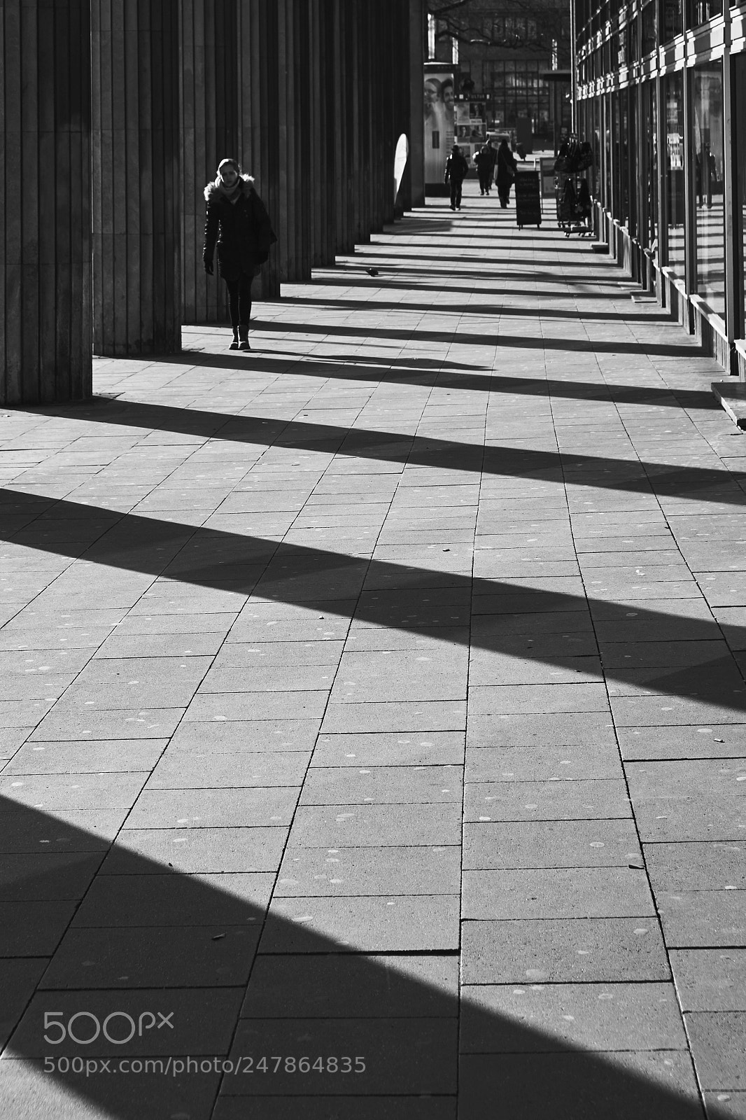 Fujifilm X-E2S sample photo. Shadow passage photography
