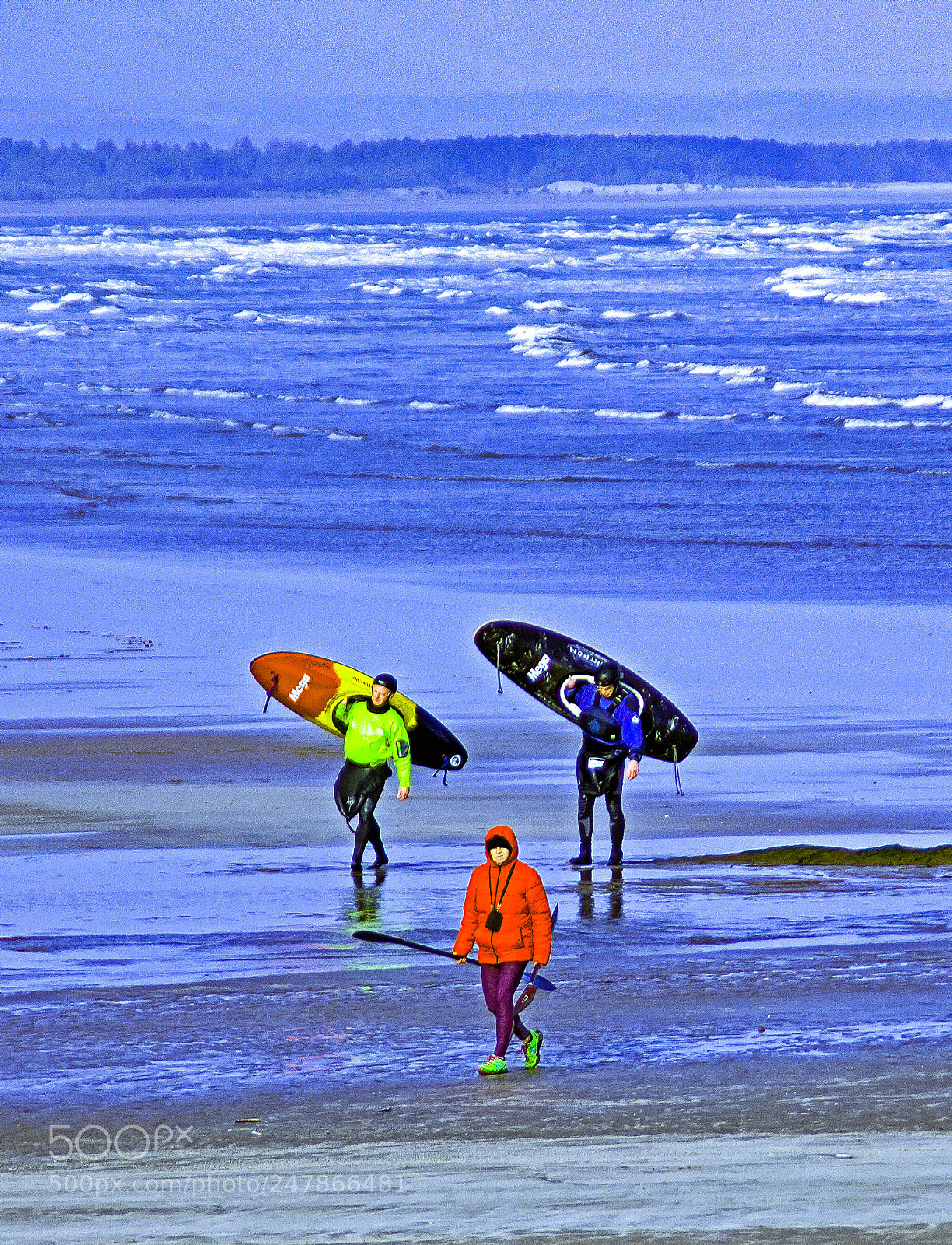Canon EOS 700D (EOS Rebel T5i / EOS Kiss X7i) sample photo. Surfers retreat photography