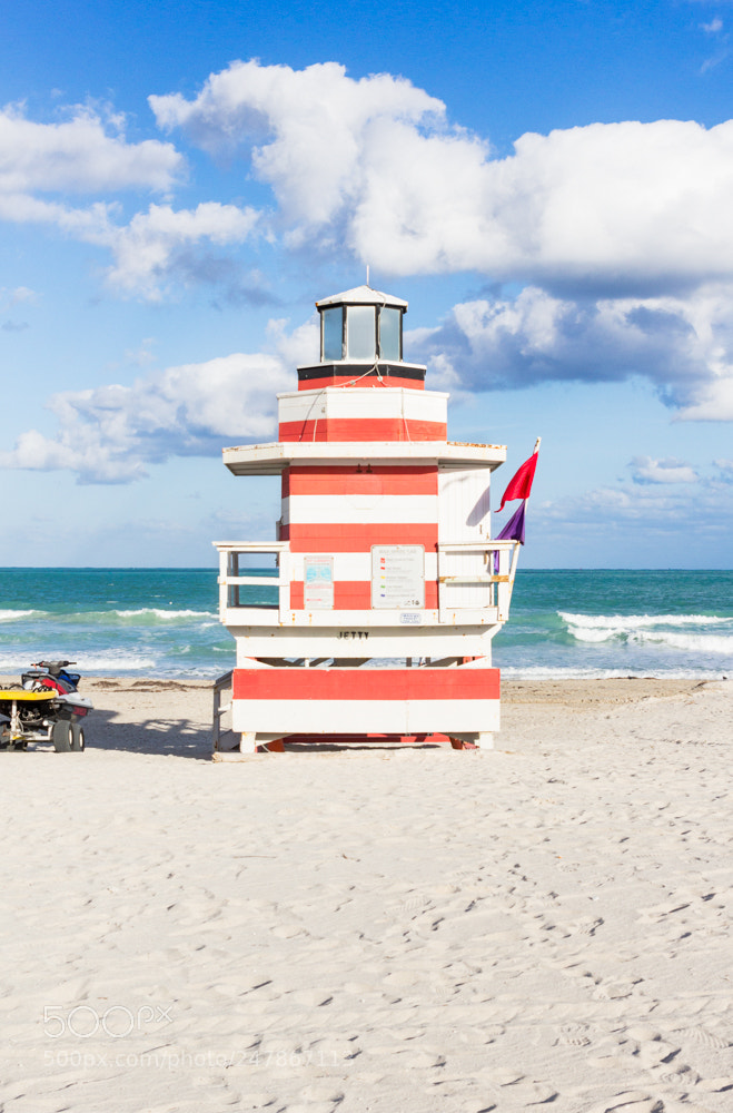 Canon EOS 60D sample photo. Lighthouse lifeguard tower photography