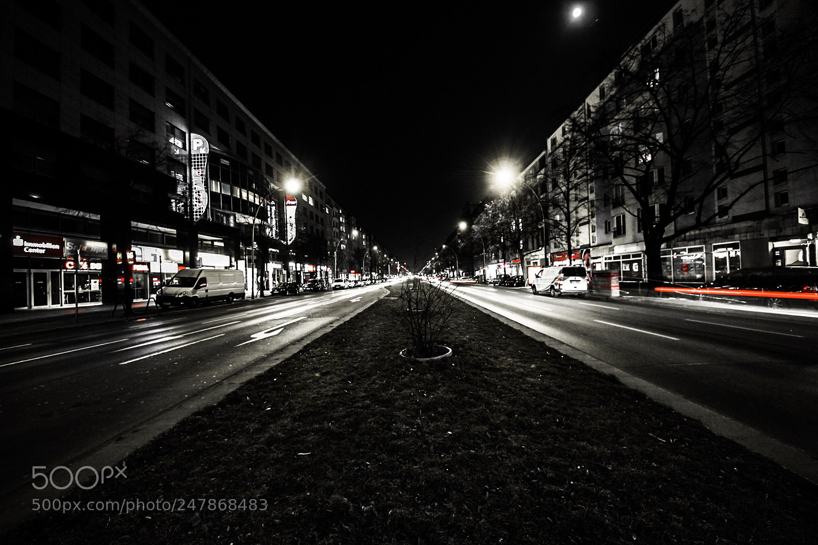 Canon EOS 600D (Rebel EOS T3i / EOS Kiss X5) sample photo. Frankfurter allee depth photography