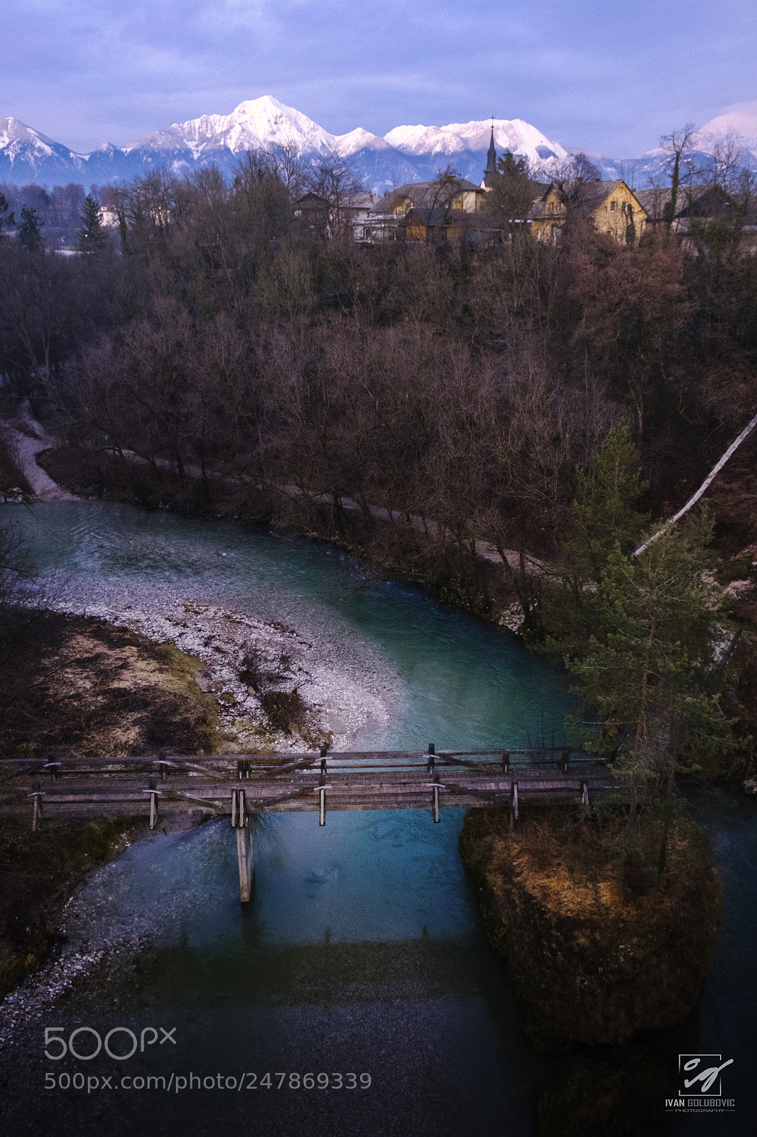 Fujifilm X-E2 sample photo. Love between river and photography