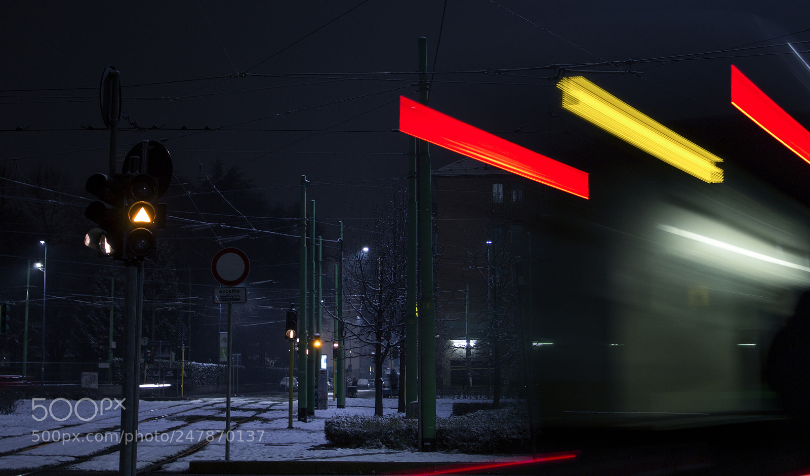 Canon EOS 1200D (EOS Rebel T5 / EOS Kiss X70 / EOS Hi) sample photo. Traffic lights photography