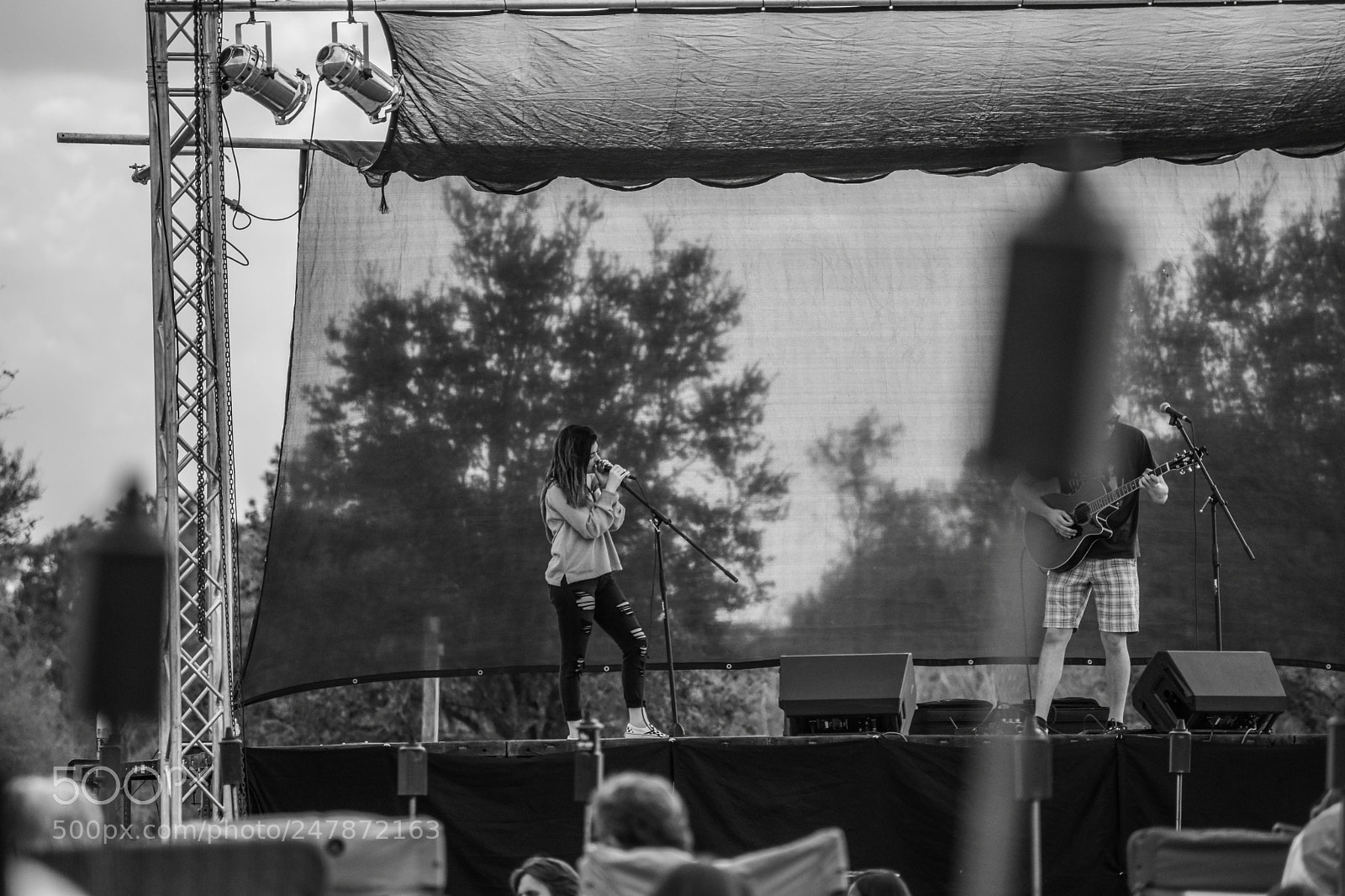 Nikon D5600 sample photo. Singing photography