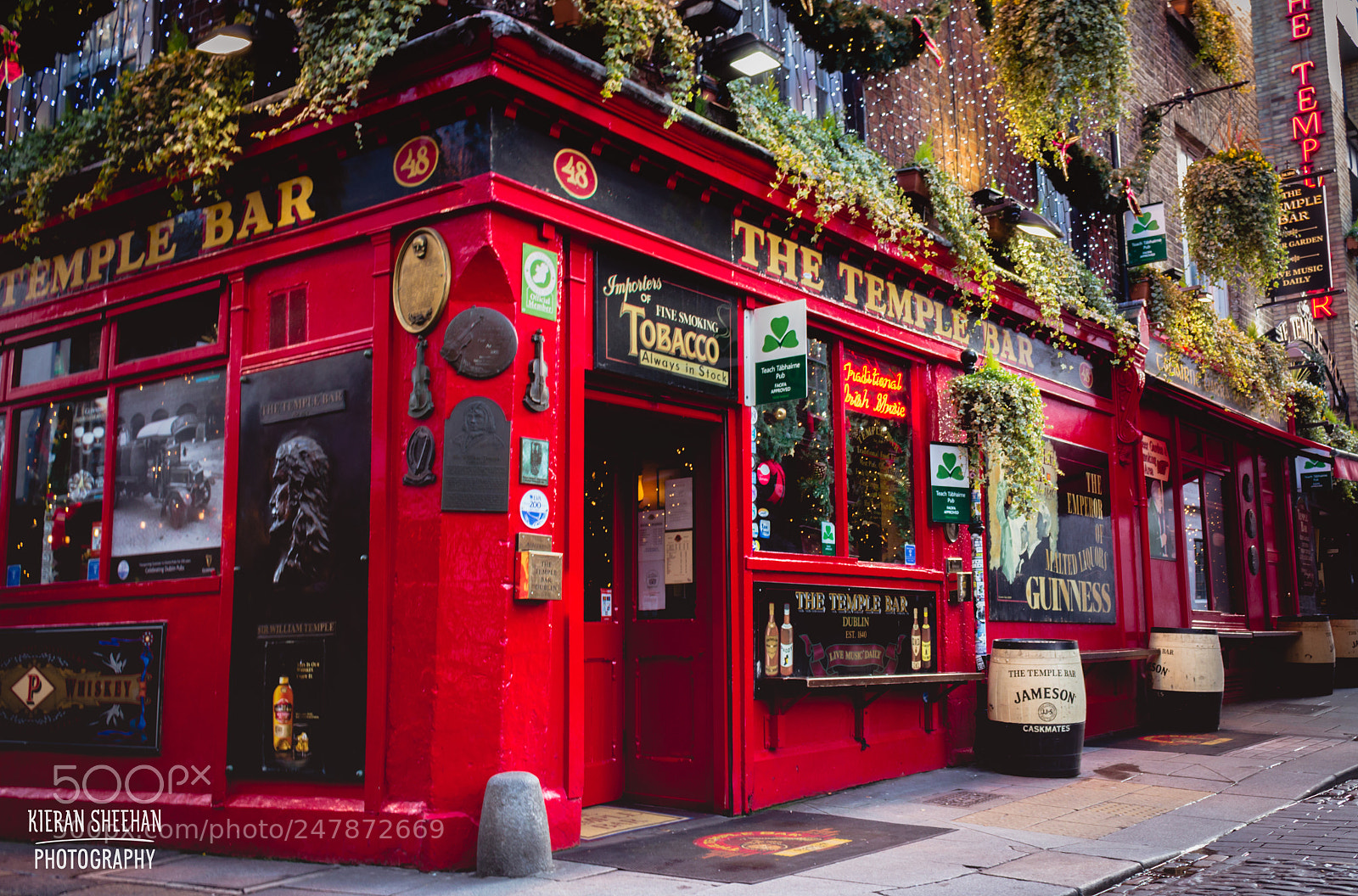 Canon EOS 700D (EOS Rebel T5i / EOS Kiss X7i) sample photo. Temple bar photography