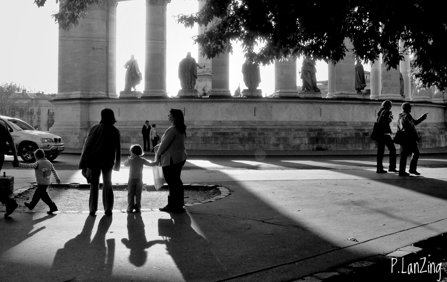 Sony DSC-T100 sample photo. Heroes square, budapest photography