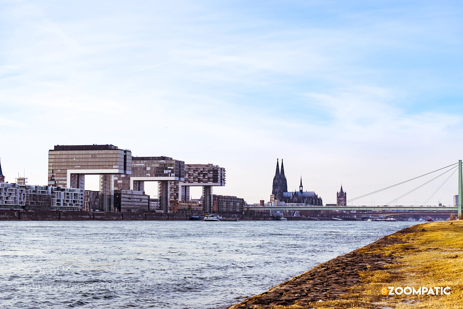 Sony a7 sample photo. Kranhäuser köln photography