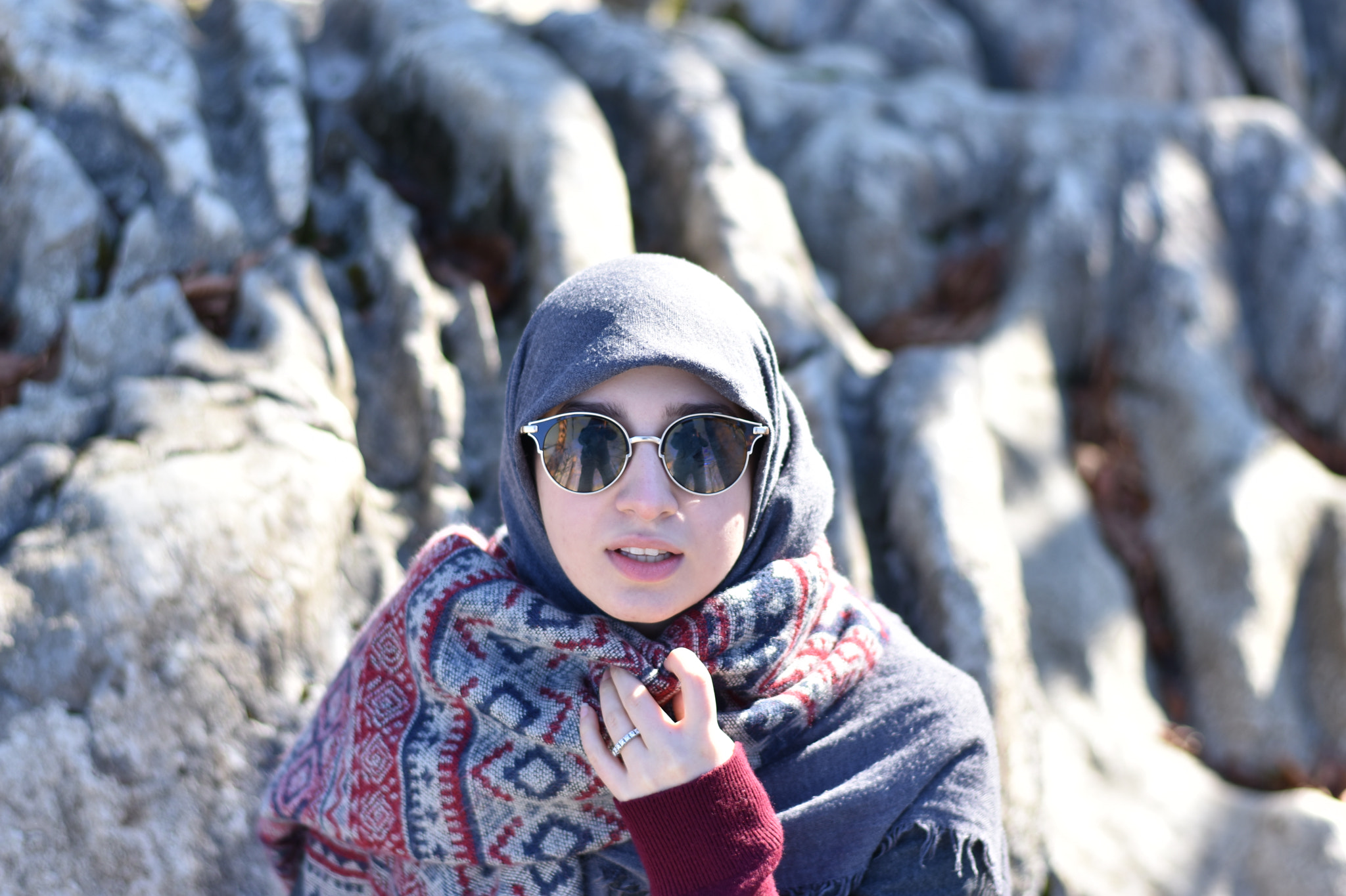 Nikon D3400 + Nikon AF-S Nikkor 50mm F1.8G sample photo. Beauty is simple photography