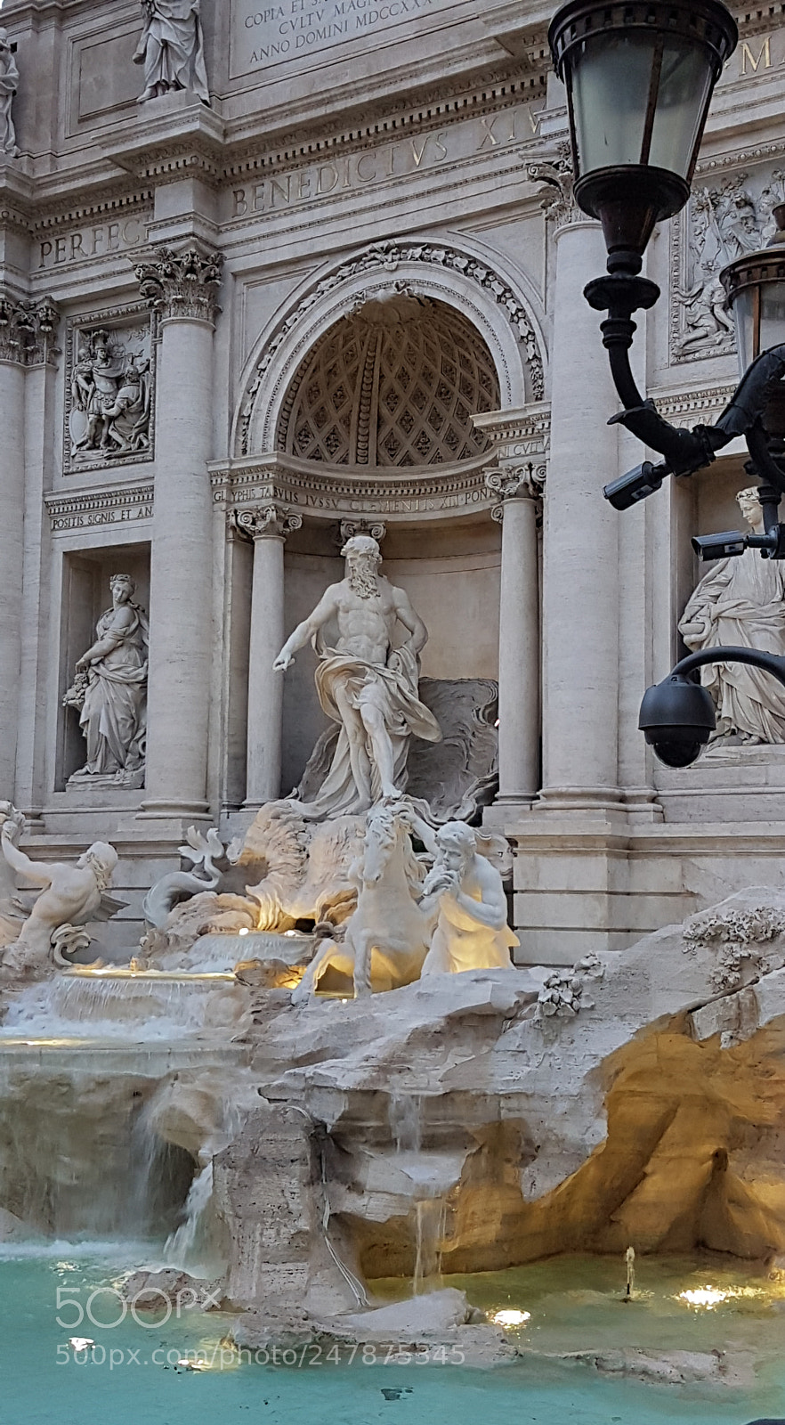 Samsung Galaxy S7 Edge sample photo. Strettamente confidenziale photography