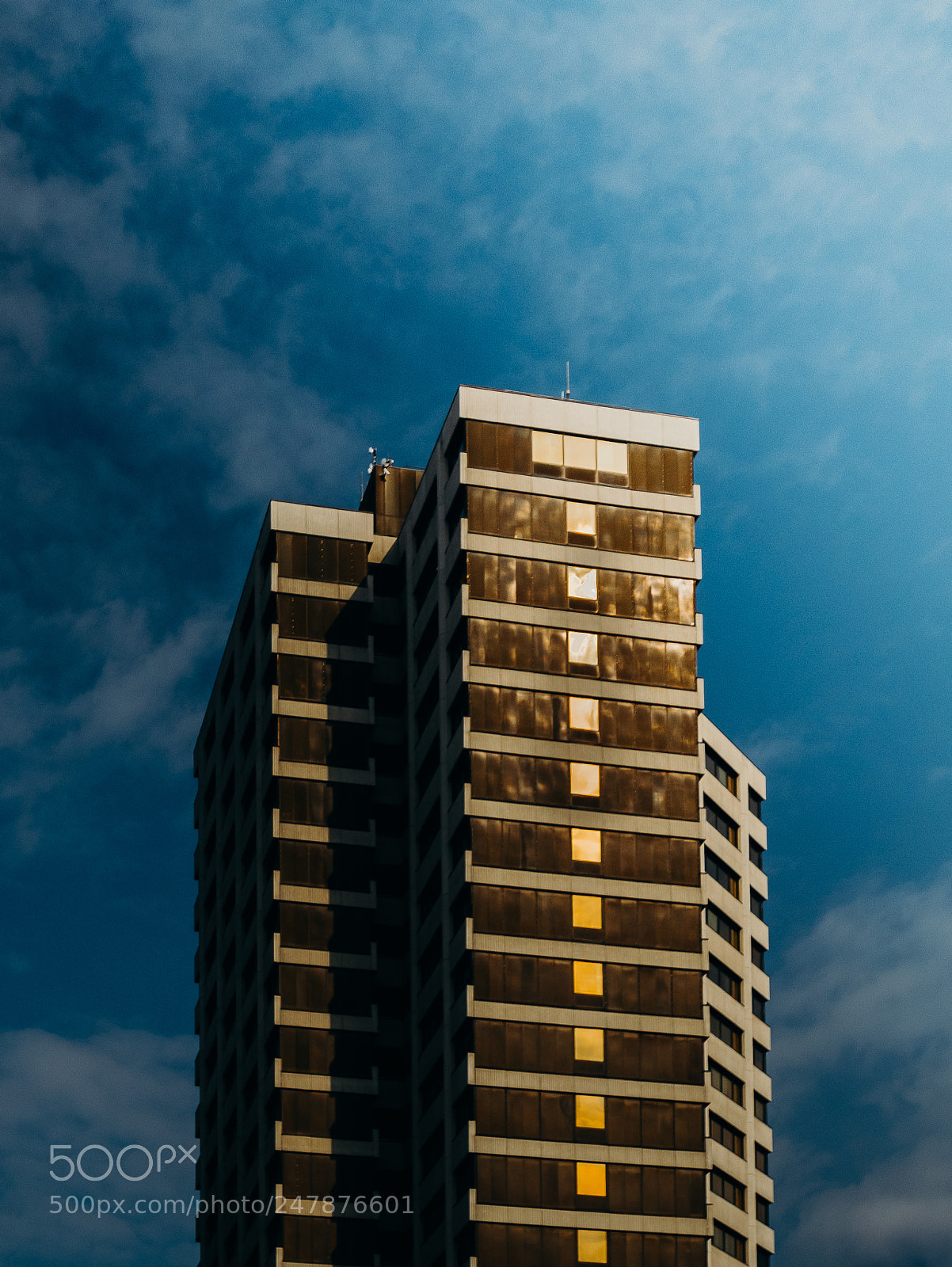 Panasonic Lumix DMC-GX85 (Lumix DMC-GX80 / Lumix DMC-GX7 Mark II) sample photo. Not the nicest architecture photography