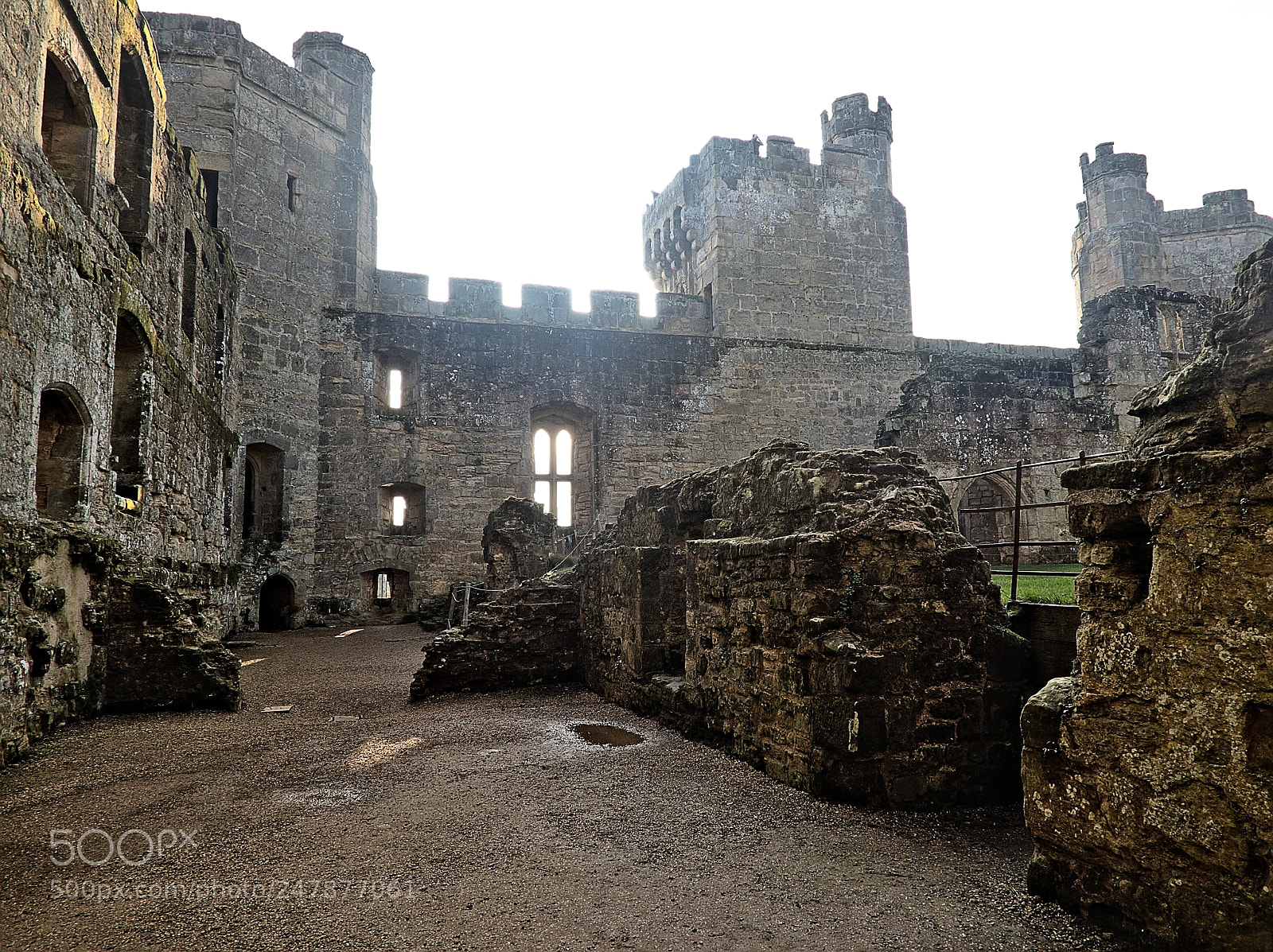 Olympus OM-D E-M5 II sample photo. Bodiam castle ruins photography