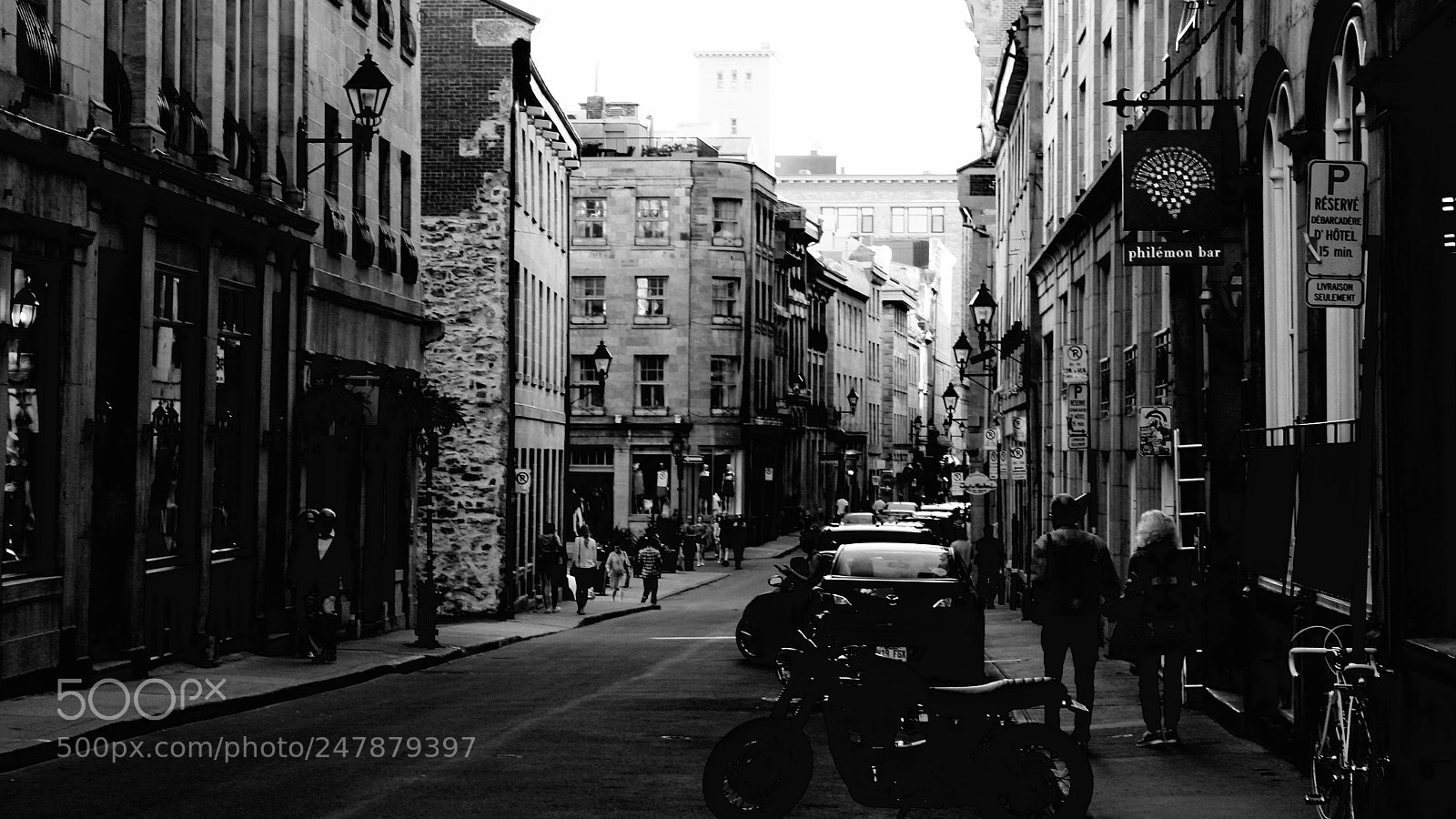 Canon EOS 700D (EOS Rebel T5i / EOS Kiss X7i) sample photo. La rue photography