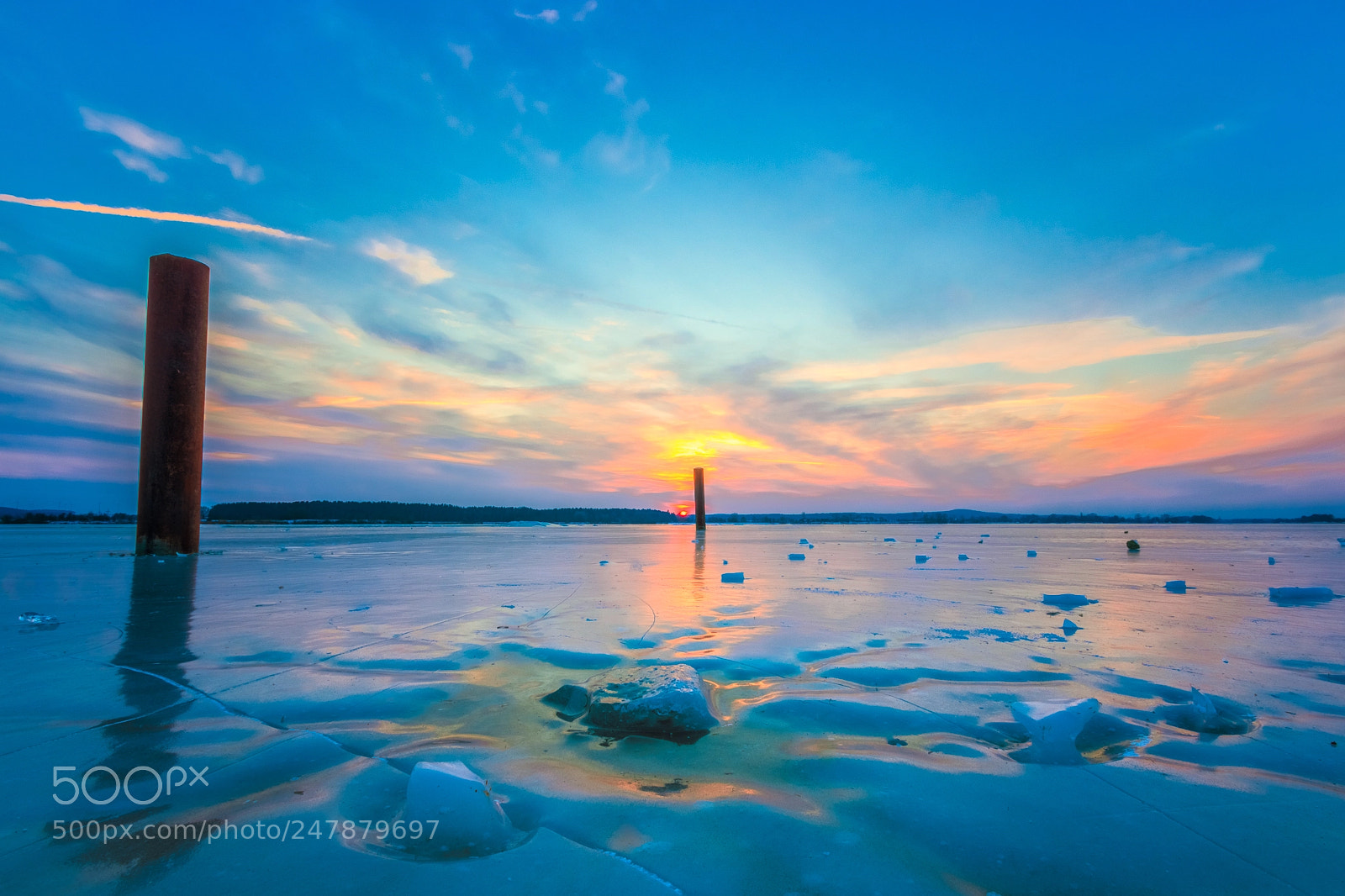 Canon EOS 7D Mark II sample photo. Frozen hole photography