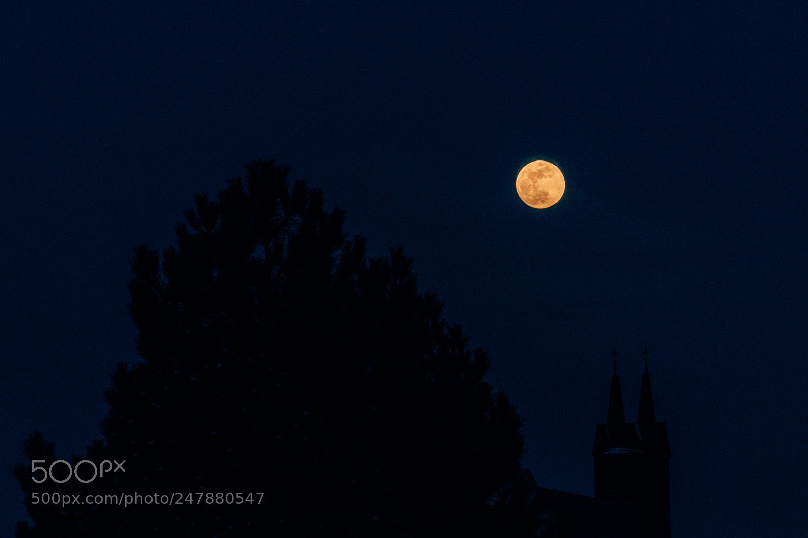Sony a7 sample photo. Moonshine photography