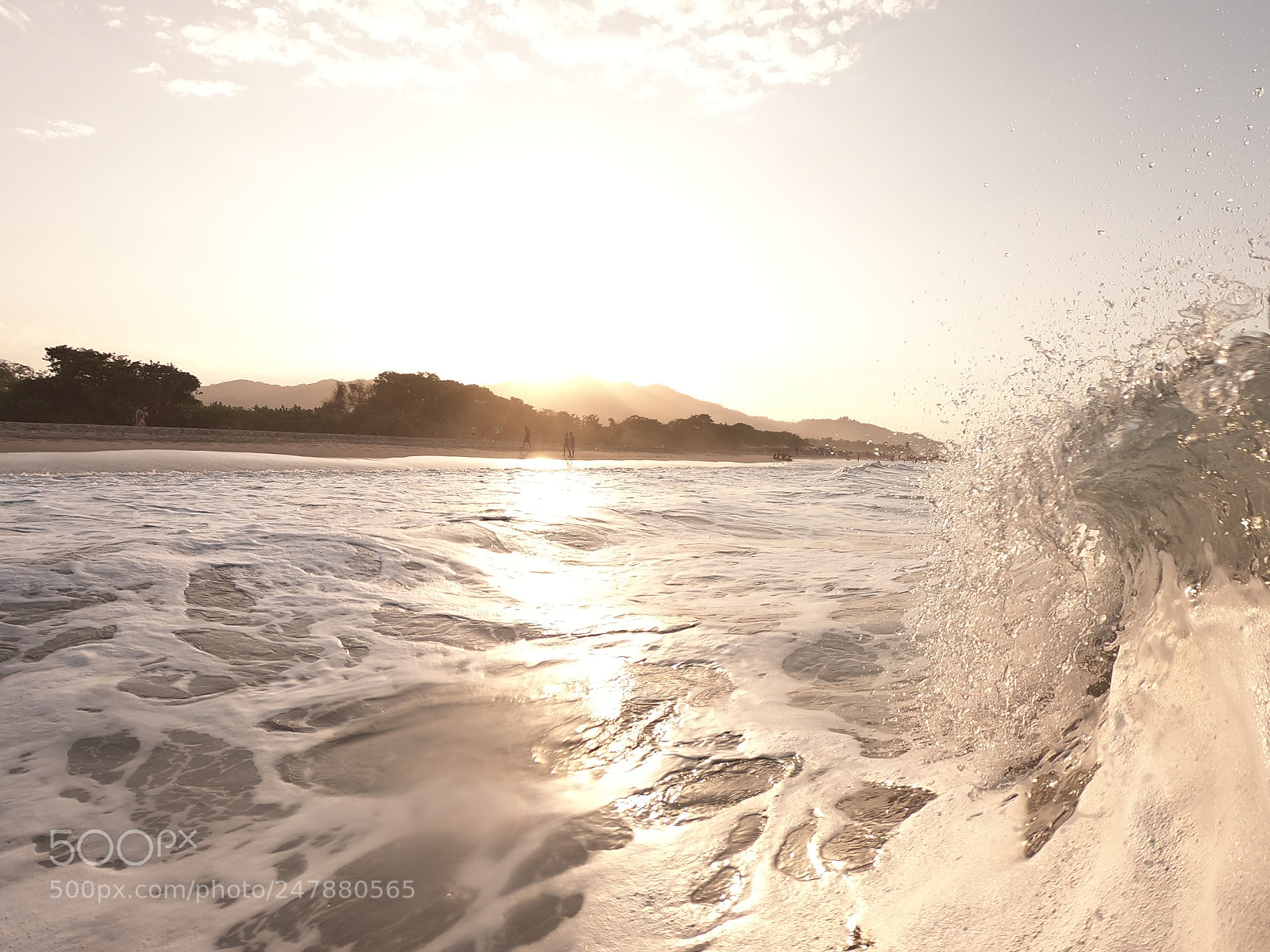 GoPro Hero6 Black sample photo. Olas doradas photography