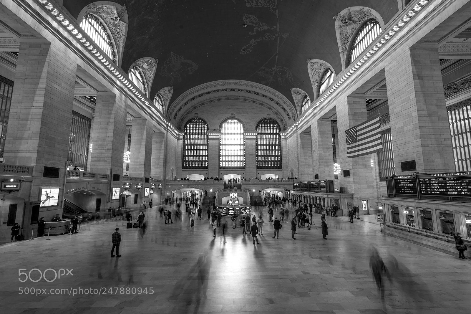 Sony a7 II sample photo. Grand central terminal bw photography