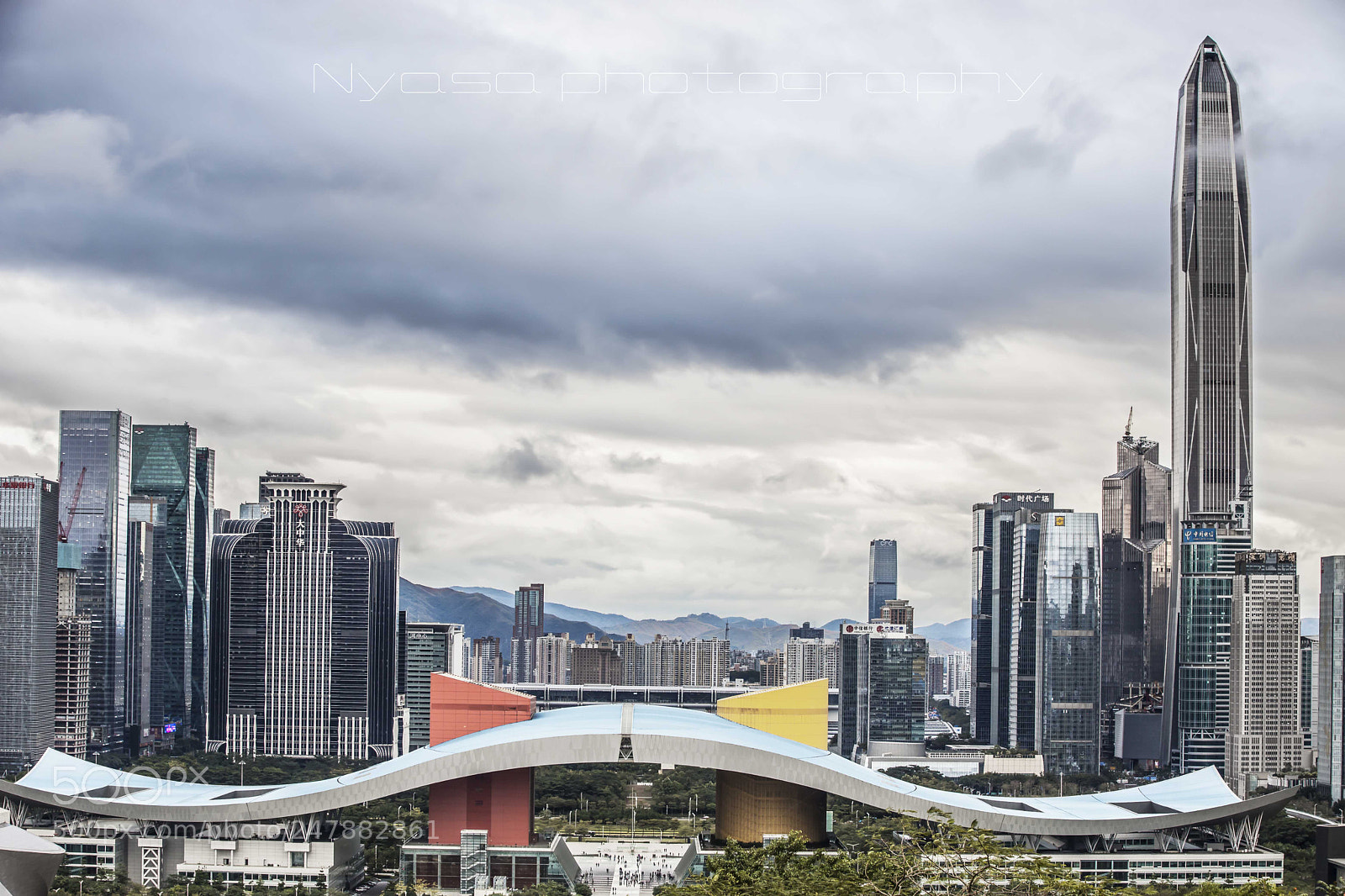 Canon EOS 6D Mark II sample photo. City photography