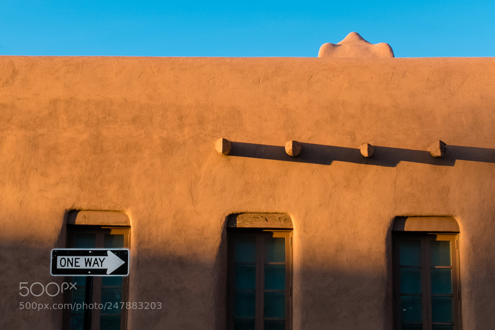 Fujifilm X30 sample photo. Santa fe adobe building photography