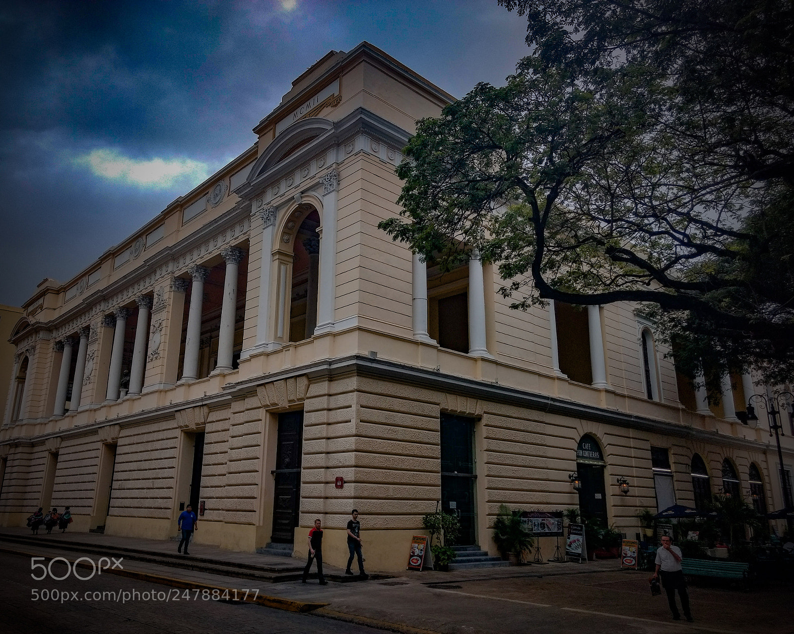 Motorola Moto G (4) sample photo. Peon contreras photography