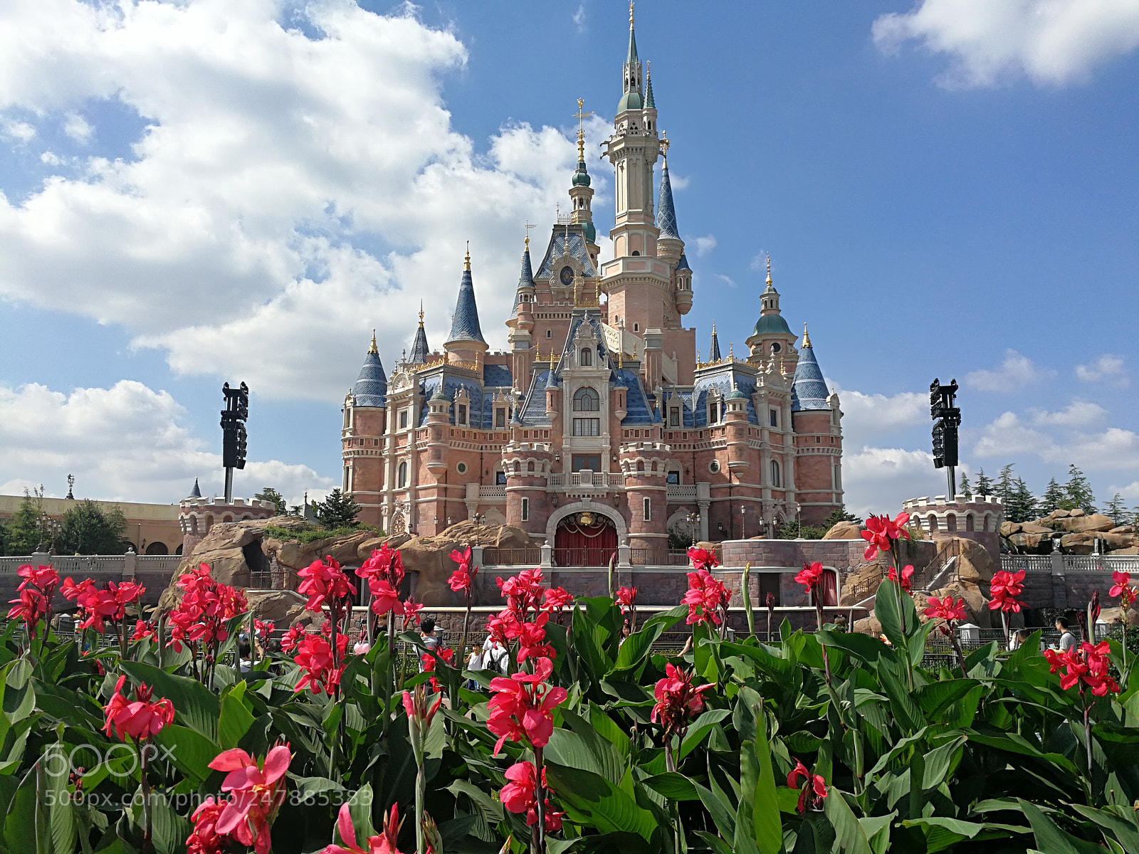 HUAWEI Mate 9 sample photo. Shanghai disney photography