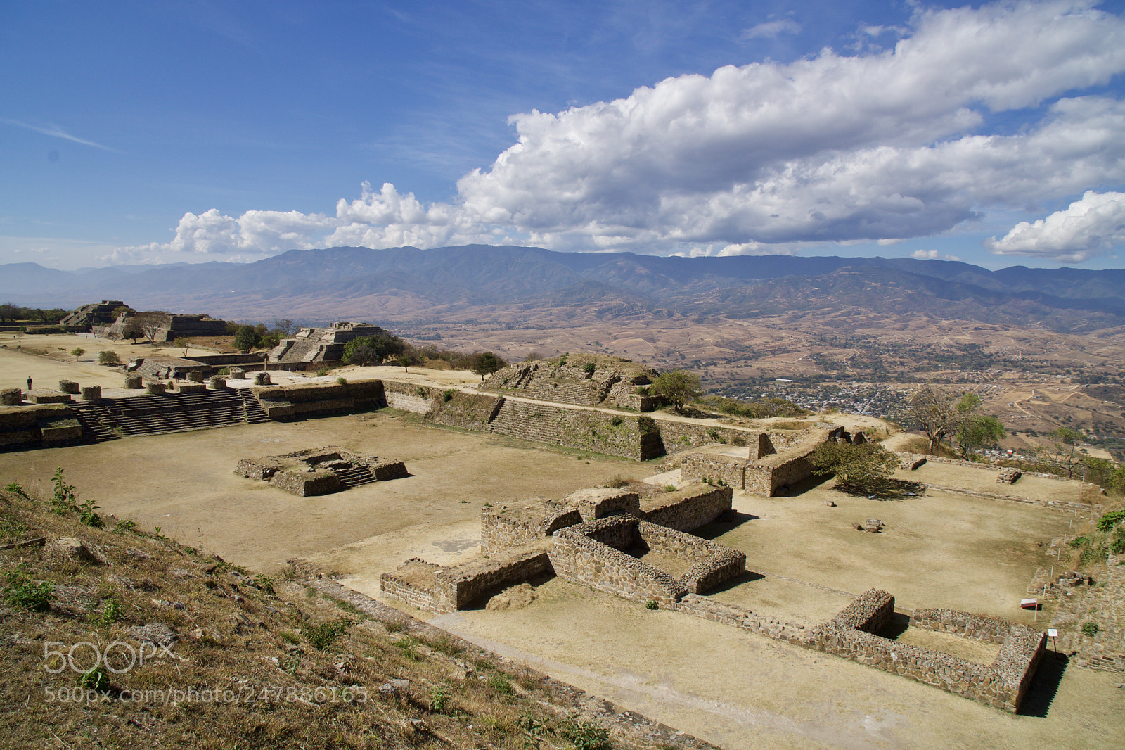 Sony a6500 sample photo. The ancient city of photography