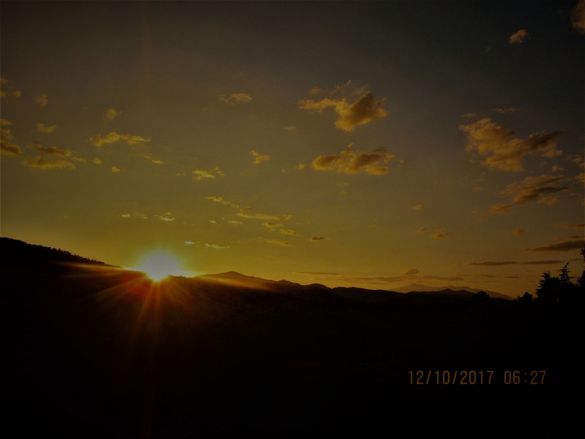 Canon PowerShot SX600 HS sample photo. Sunrise at shimla photography