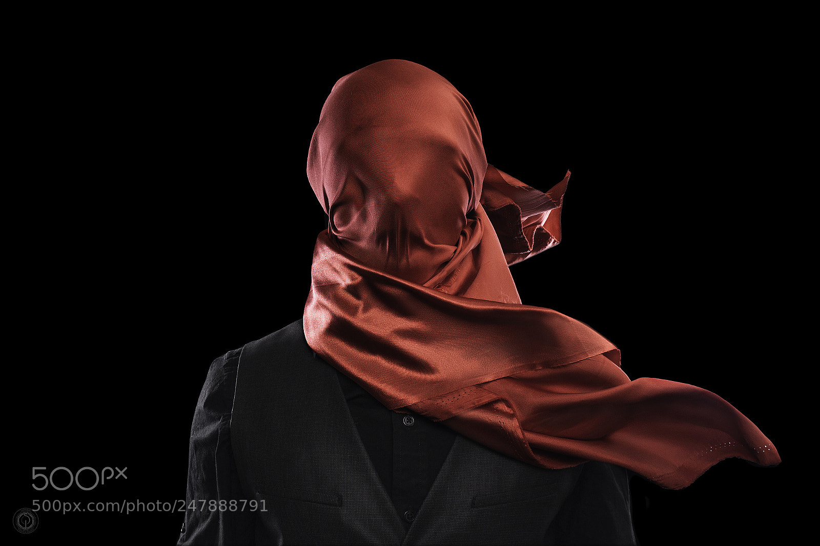 Canon EOS 700D (EOS Rebel T5i / EOS Kiss X7i) sample photo. The red mask photography