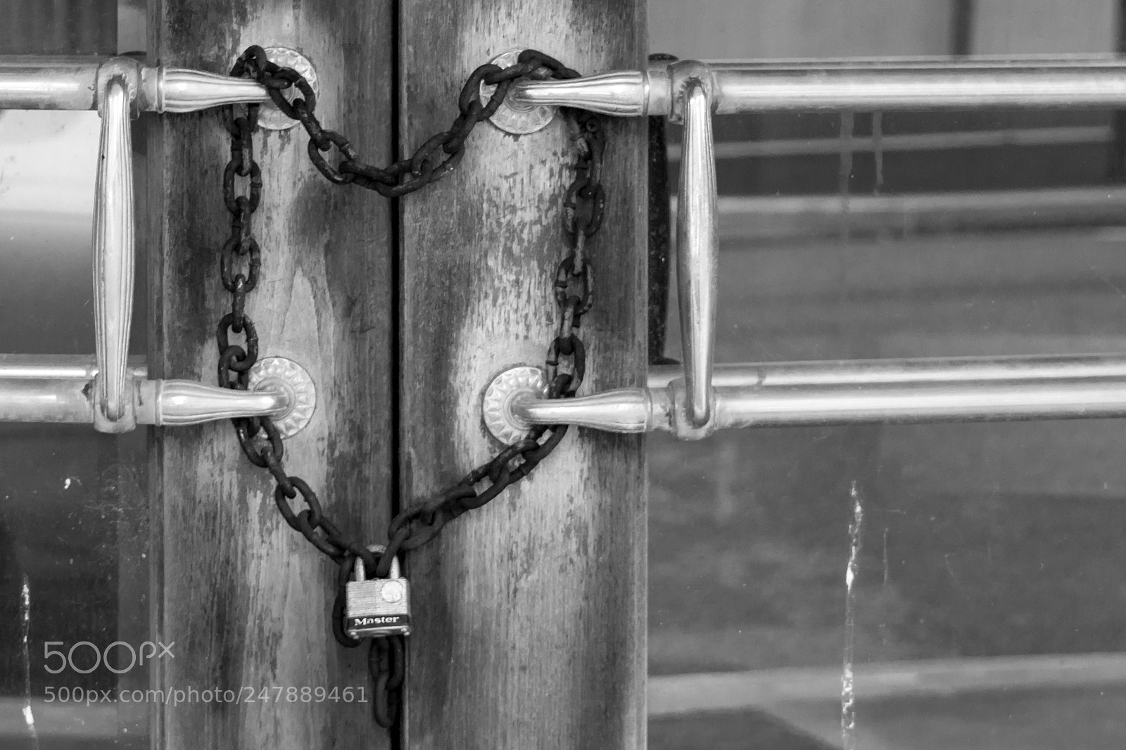Nikon D7100 sample photo. Locked out photography