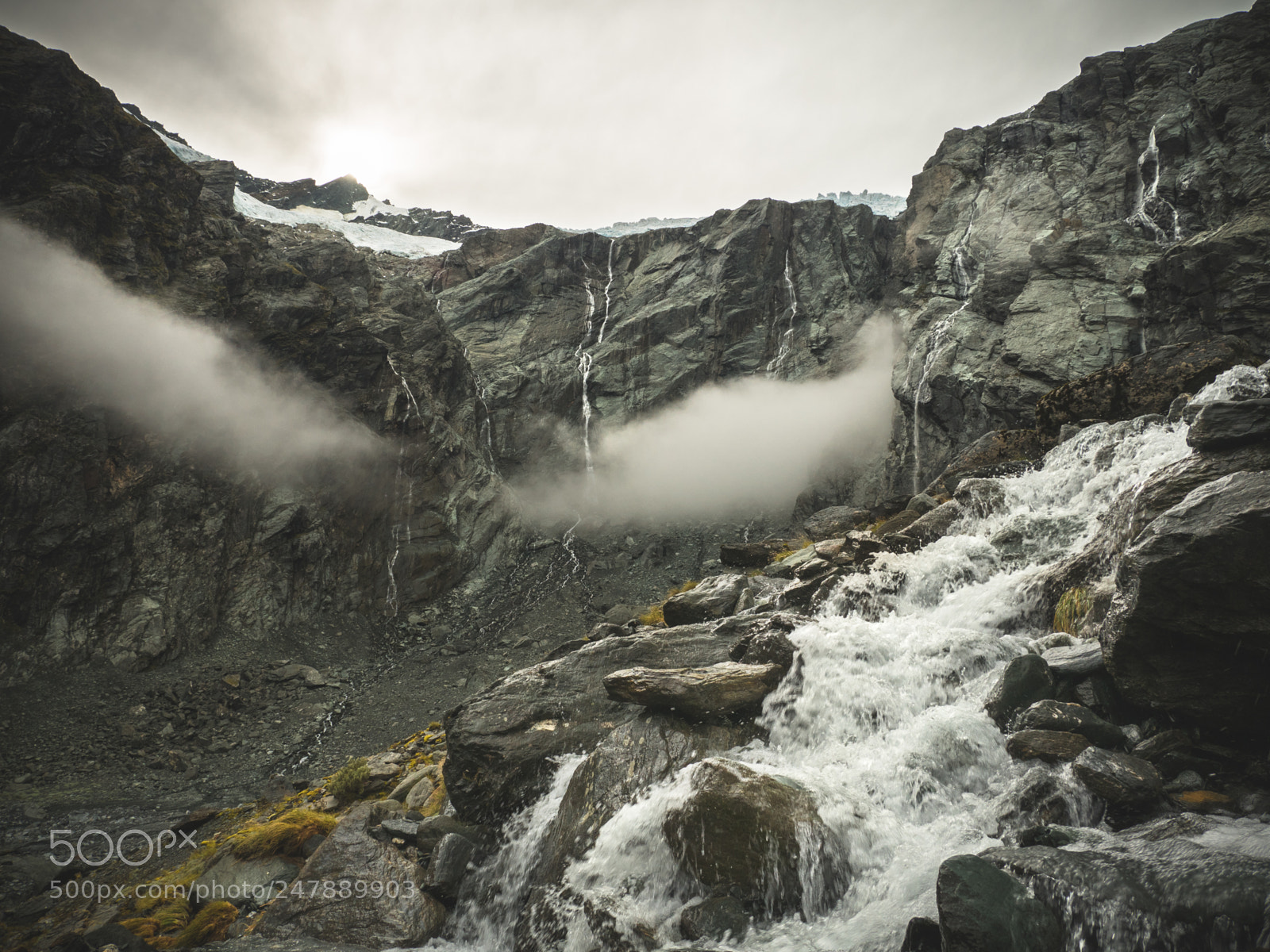 Olympus OM-D E-M5 II sample photo. Gloomy gorge photography