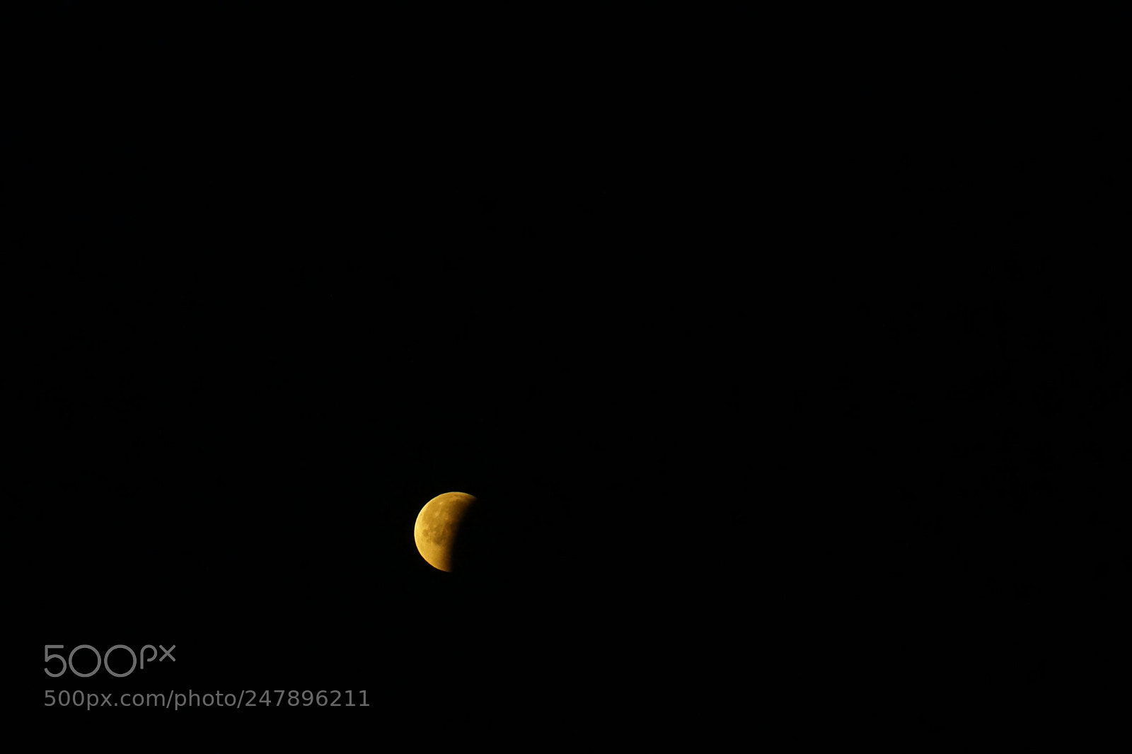 Sony a6000 sample photo. Partial lunar eclipse photography