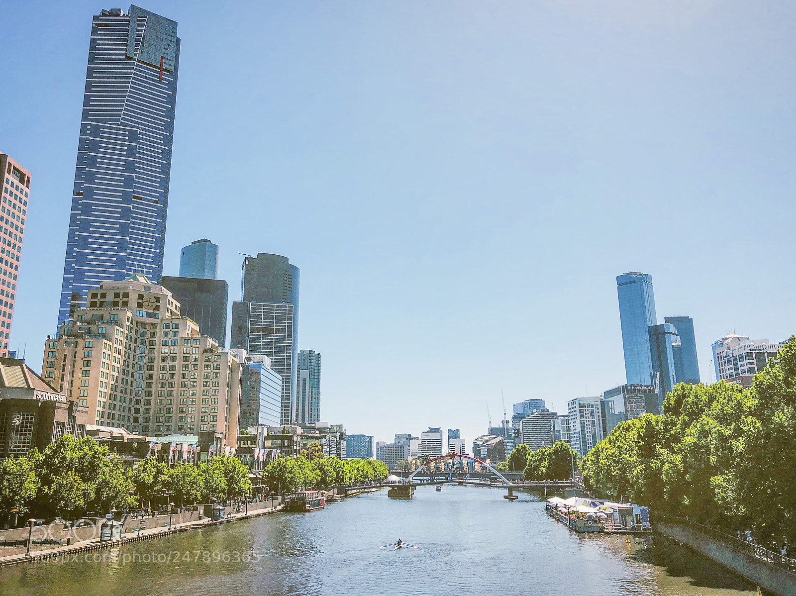 Apple iPhone 8 sample photo. Summer day in melbourne photography