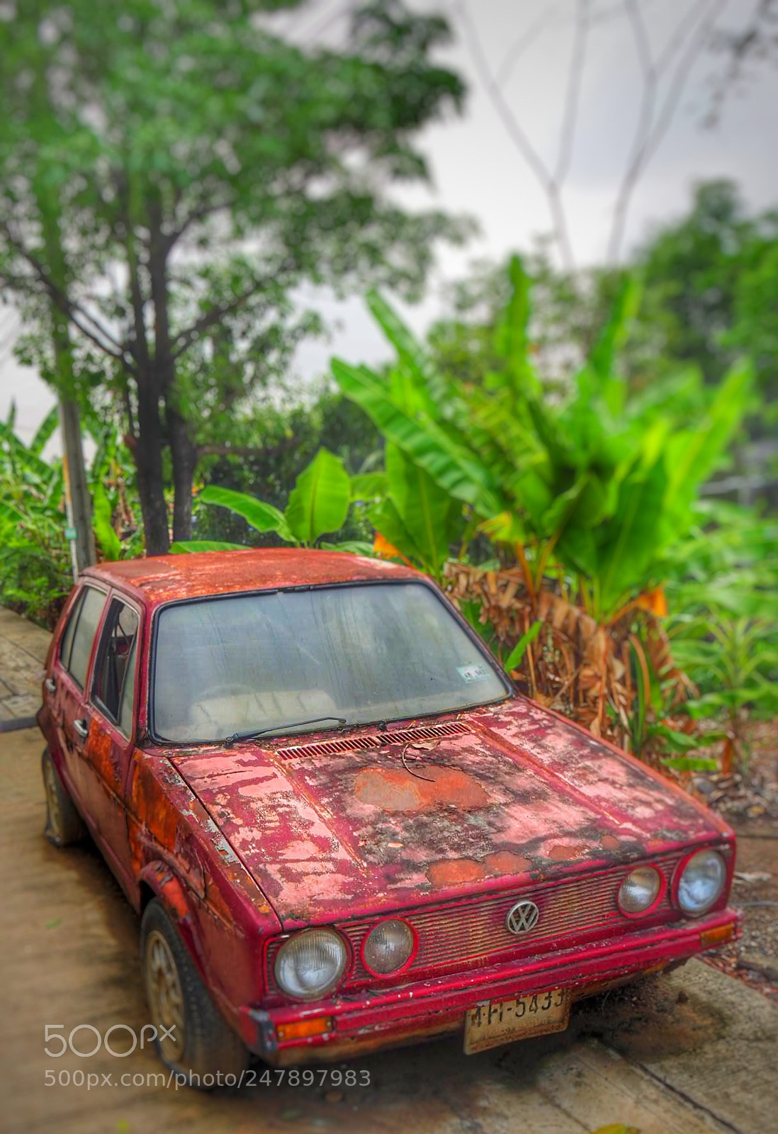 Olympus OM-D E-M10 II sample photo. Vw golf photography