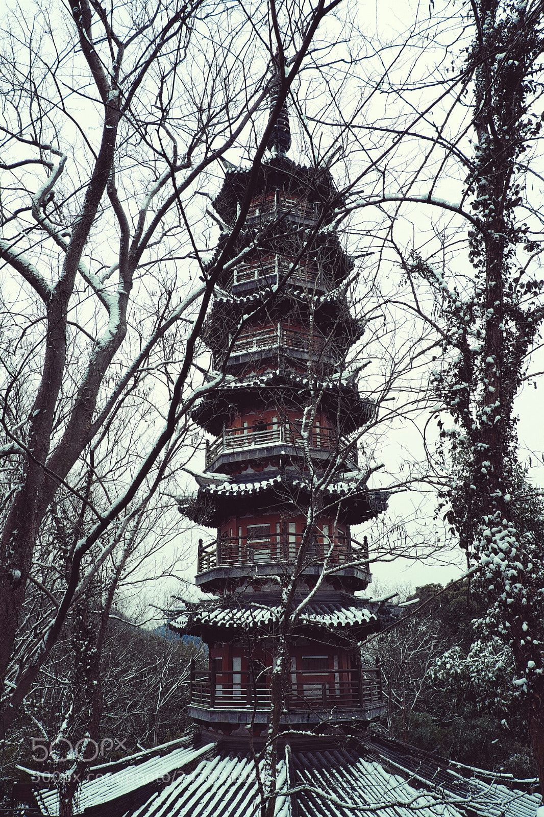 Fujifilm X-T10 sample photo. Tower photography