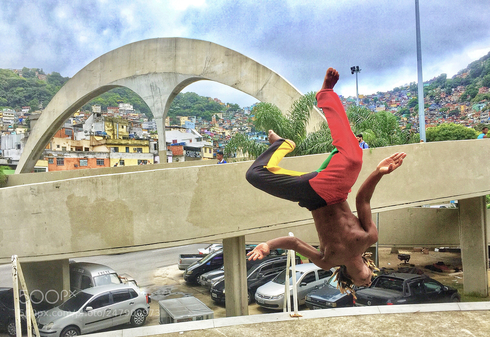 Apple iPhone 6 Plus sample photo. Capoeira in the favela photography