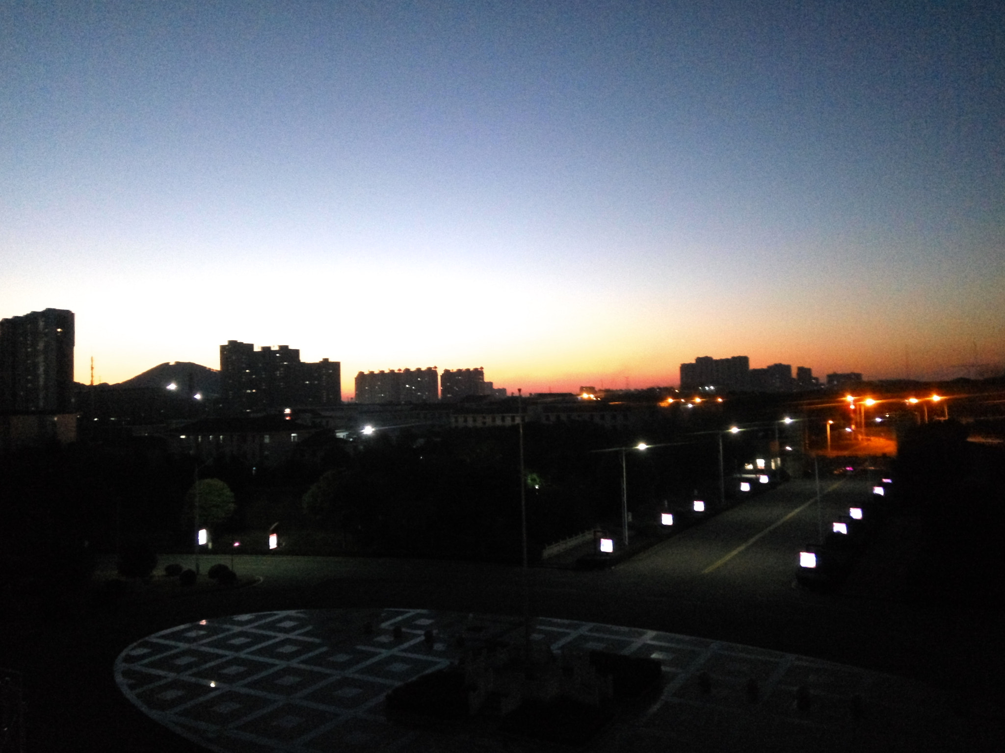 Xiaomi Redmi Note 3 sample photo. 晨起 photography