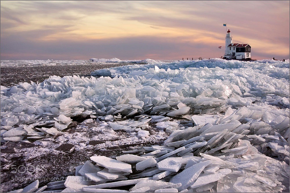 Sony Alpha DSLR-A700 sample photo. The lighthouse of marken photography