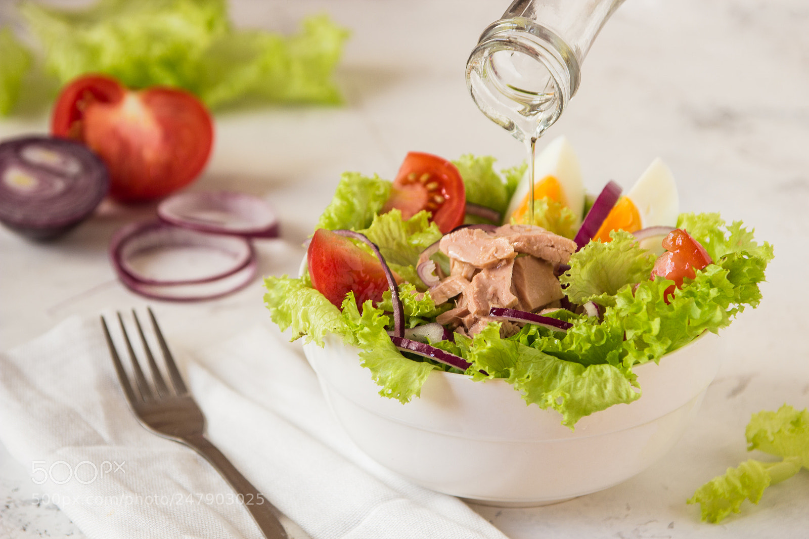 Canon EOS 600D (Rebel EOS T3i / EOS Kiss X5) sample photo. Tuna salad. nicoise photography