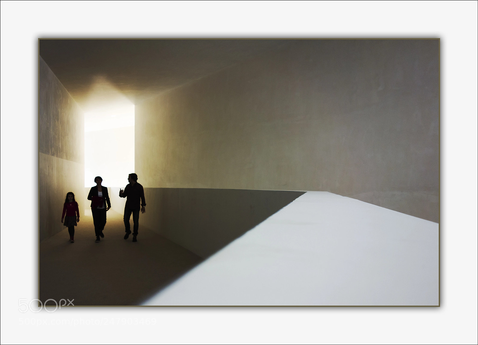 Sony Cyber-shot DSC-RX100 sample photo. The tunnel photography