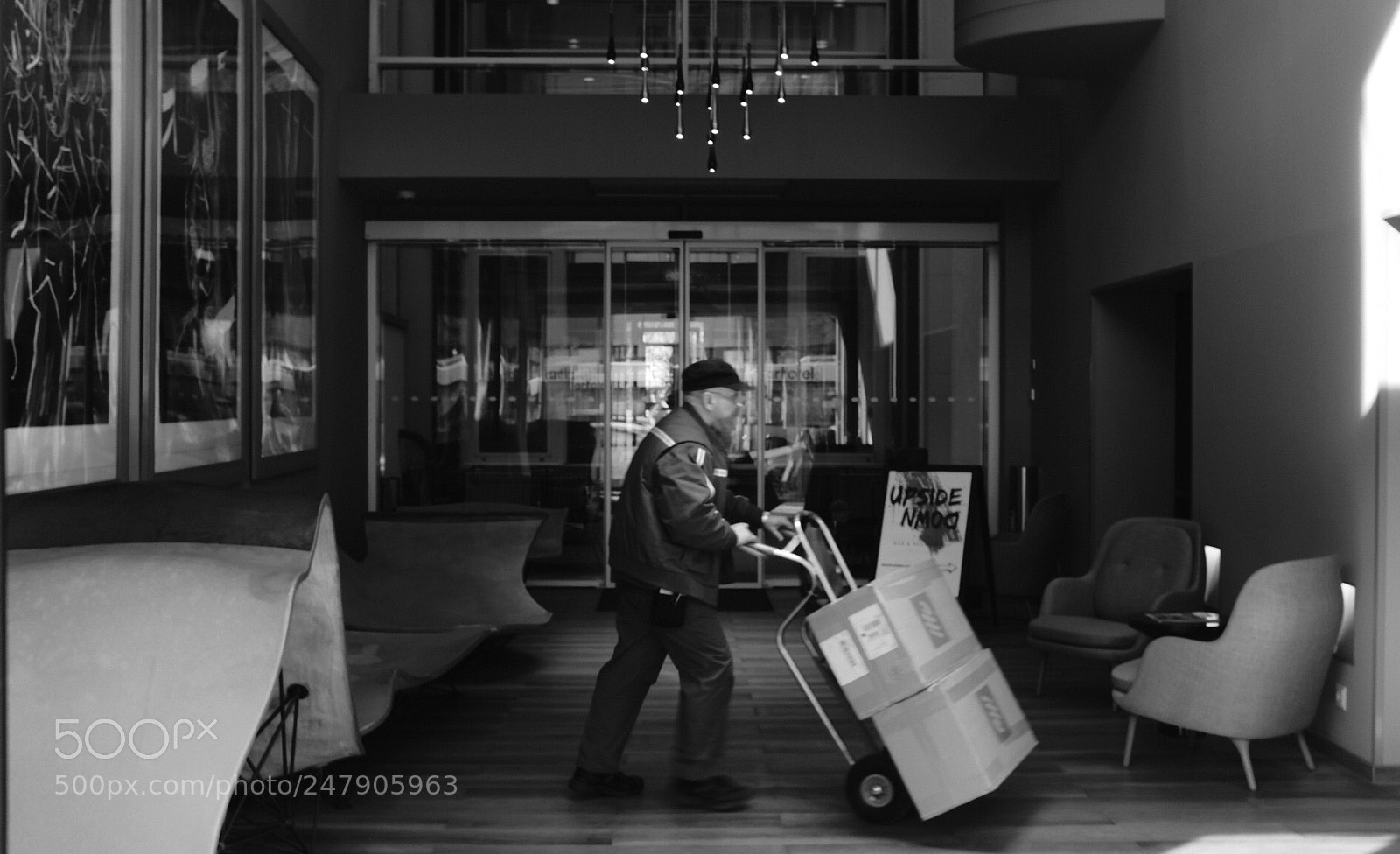 Fujifilm X100F sample photo. Home delivery photography