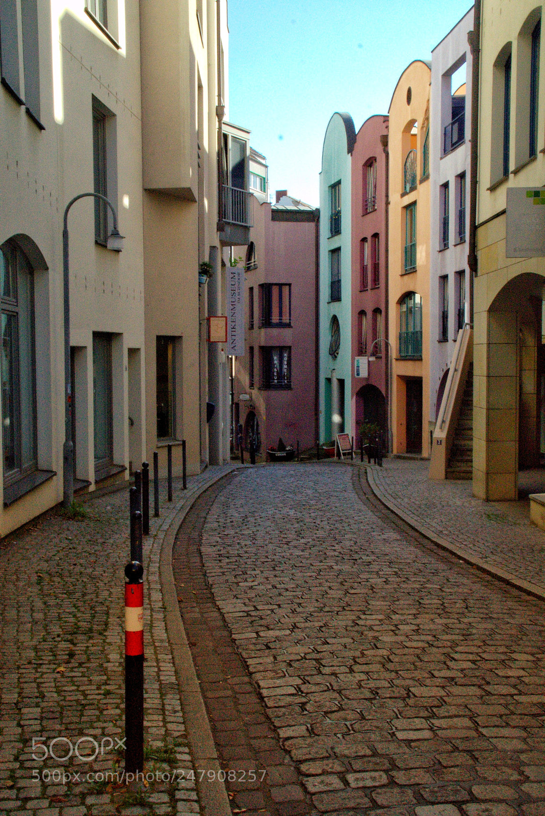 Sony SLT-A58 sample photo. Morning street photography