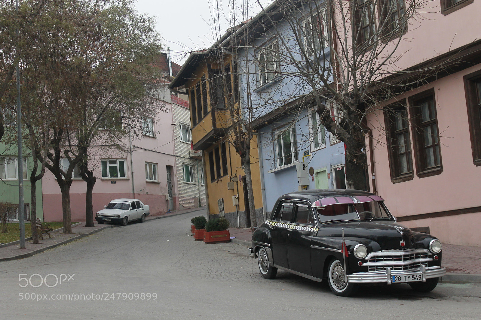 Canon EOS 1100D (EOS Rebel T3 / EOS Kiss X50) sample photo. A old car n photography