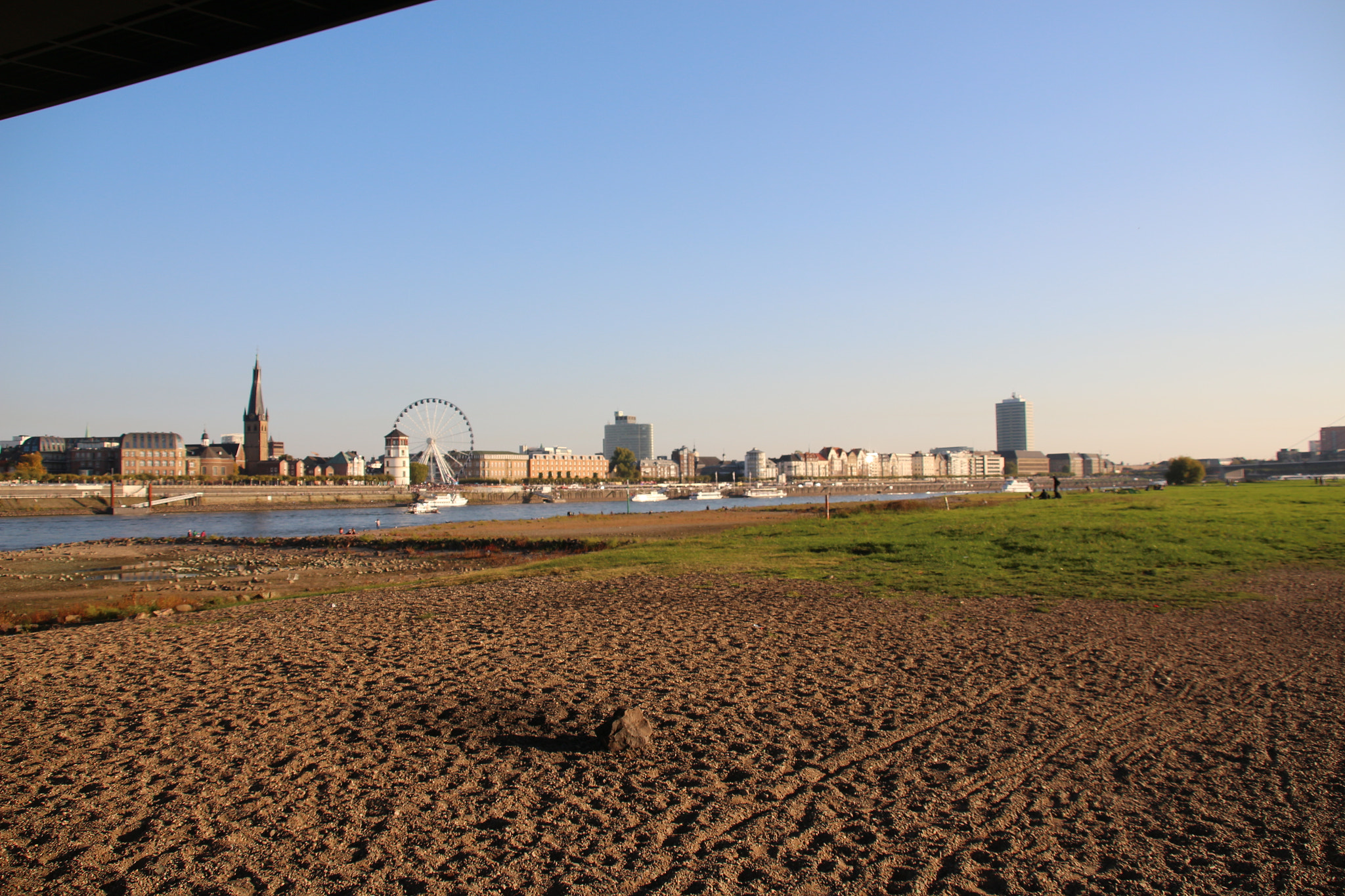 Sigma 18-200mm f/3.5-6.3 DC OS sample photo. Img photography