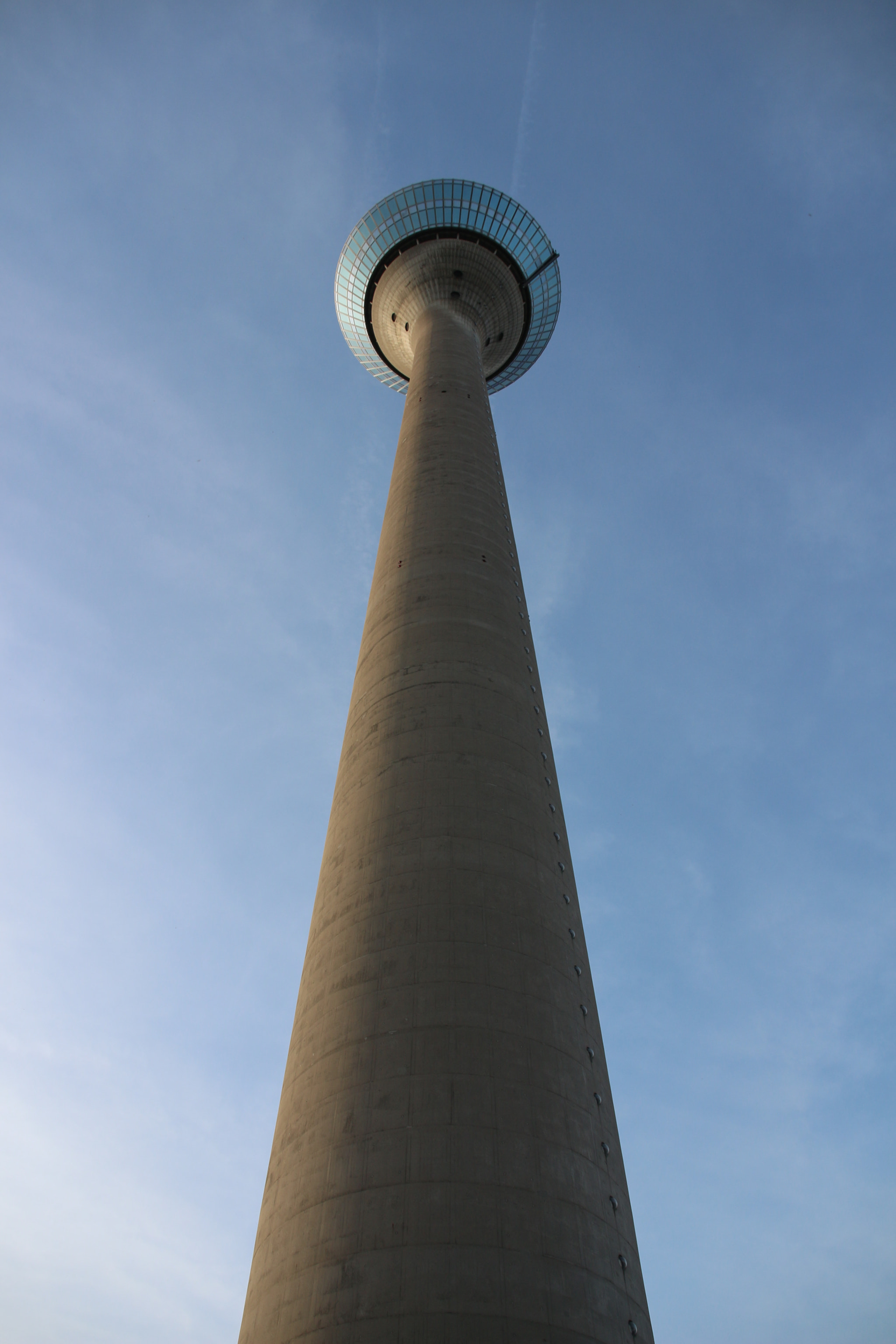 Sigma 18-200mm f/3.5-6.3 DC OS sample photo. Img photography