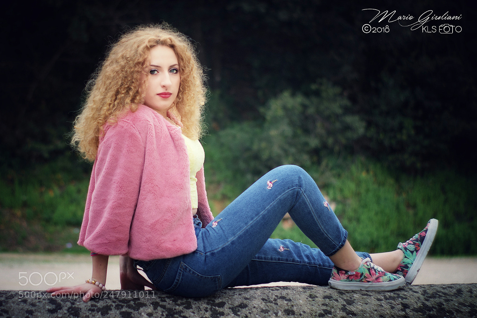 Canon EOS 77D (EOS 9000D / EOS 770D) sample photo. Asia photography
