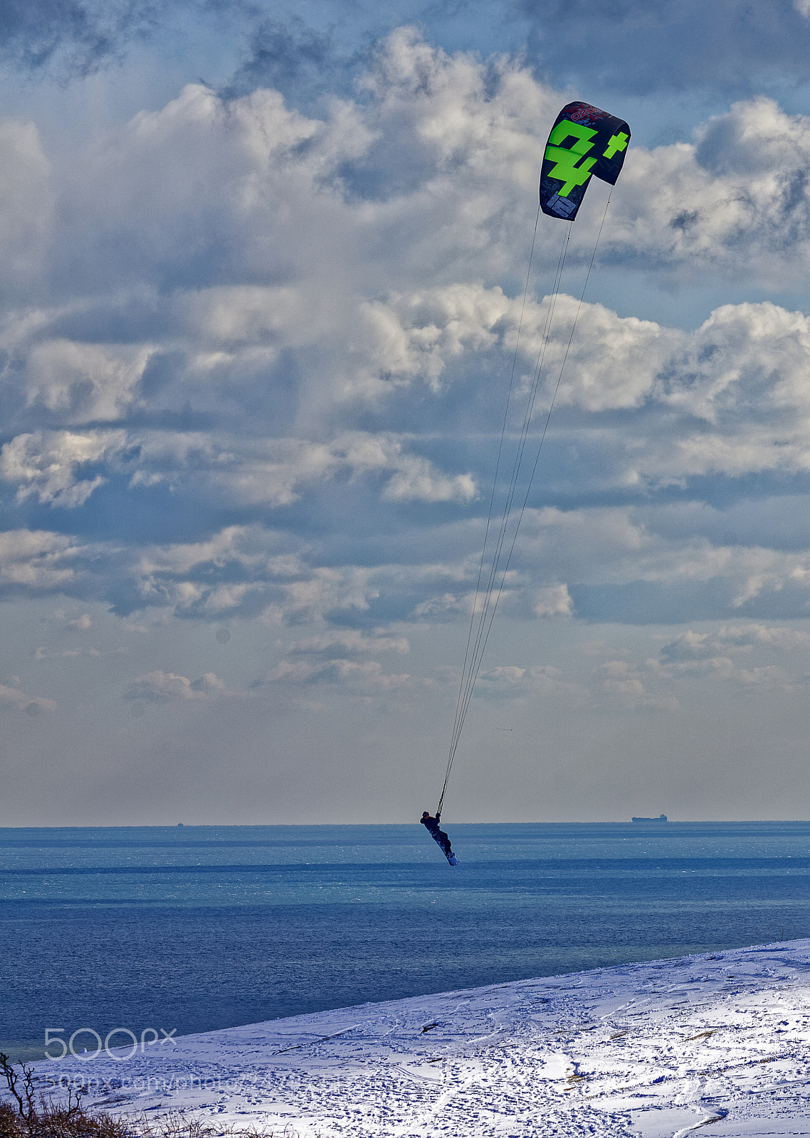 Canon EOS 5DS sample photo. Kiteboarding in the snow photography
