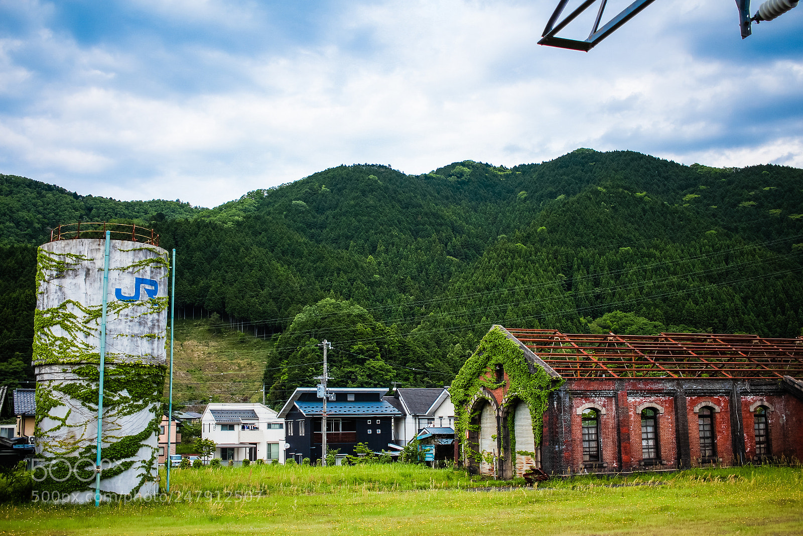 Canon EOS 650D (EOS Rebel T4i / EOS Kiss X6i) sample photo. Old japan rail warehouse photography