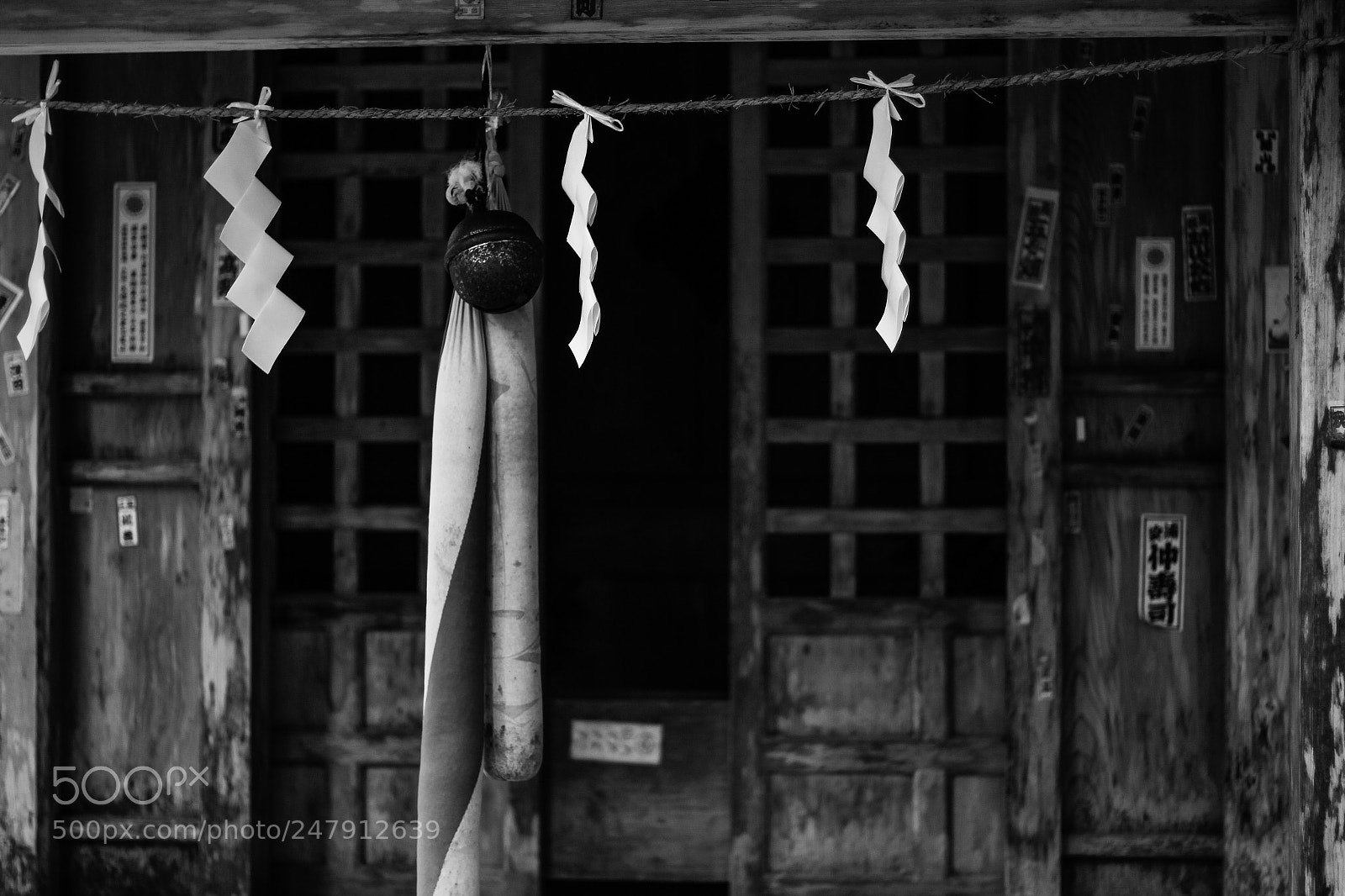 Canon EOS 650D (EOS Rebel T4i / EOS Kiss X6i) sample photo. Old shrine photography