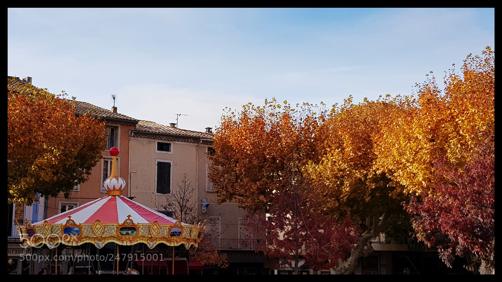 Samsung Galaxy S8 sample photo. Le carroussel photography